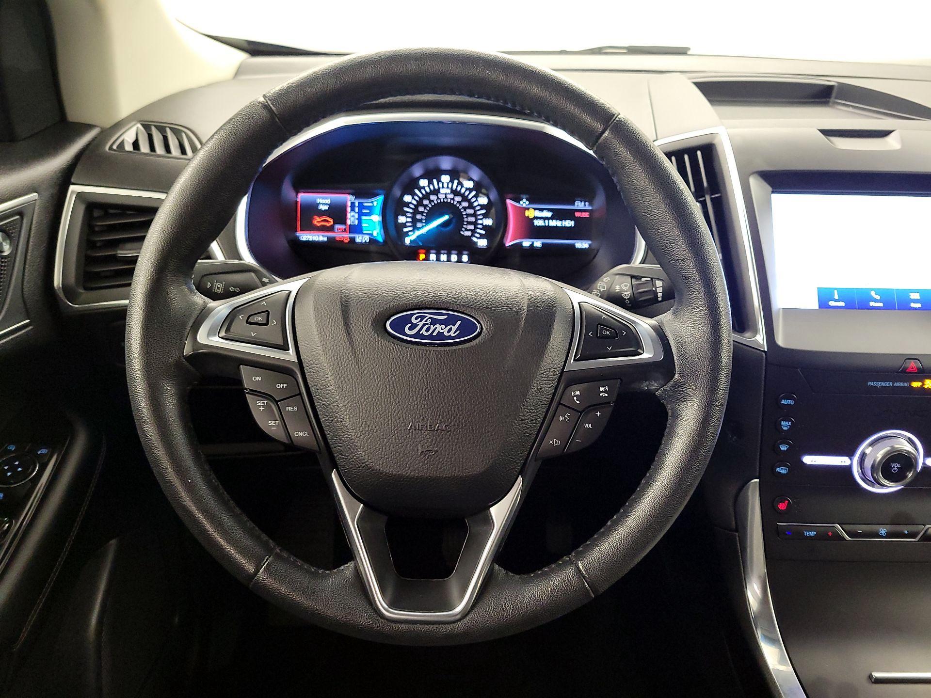 Thumbnail: 2020 Ford Edge - 10
