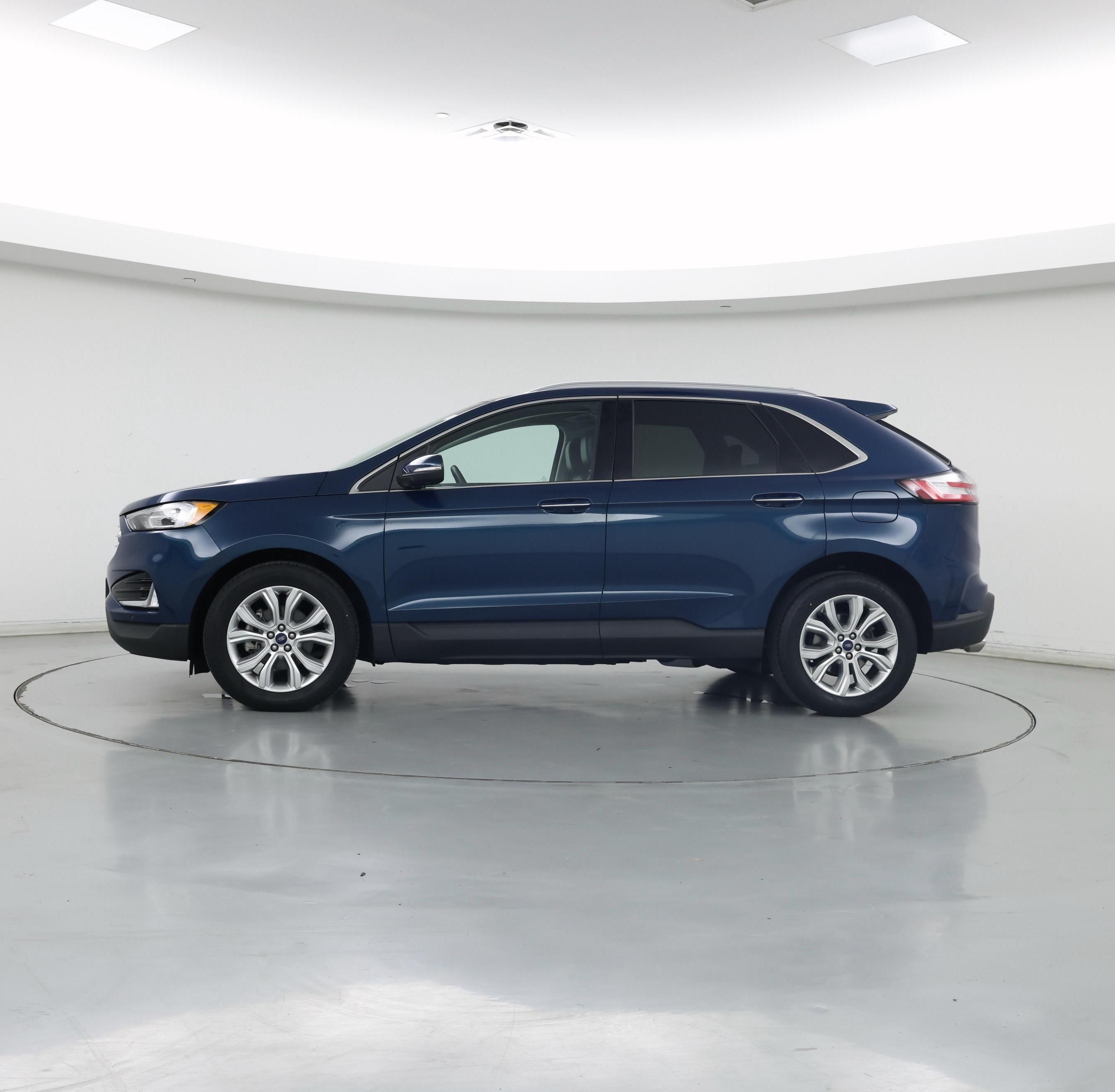 Thumbnail: 2020 Ford Edge - 3