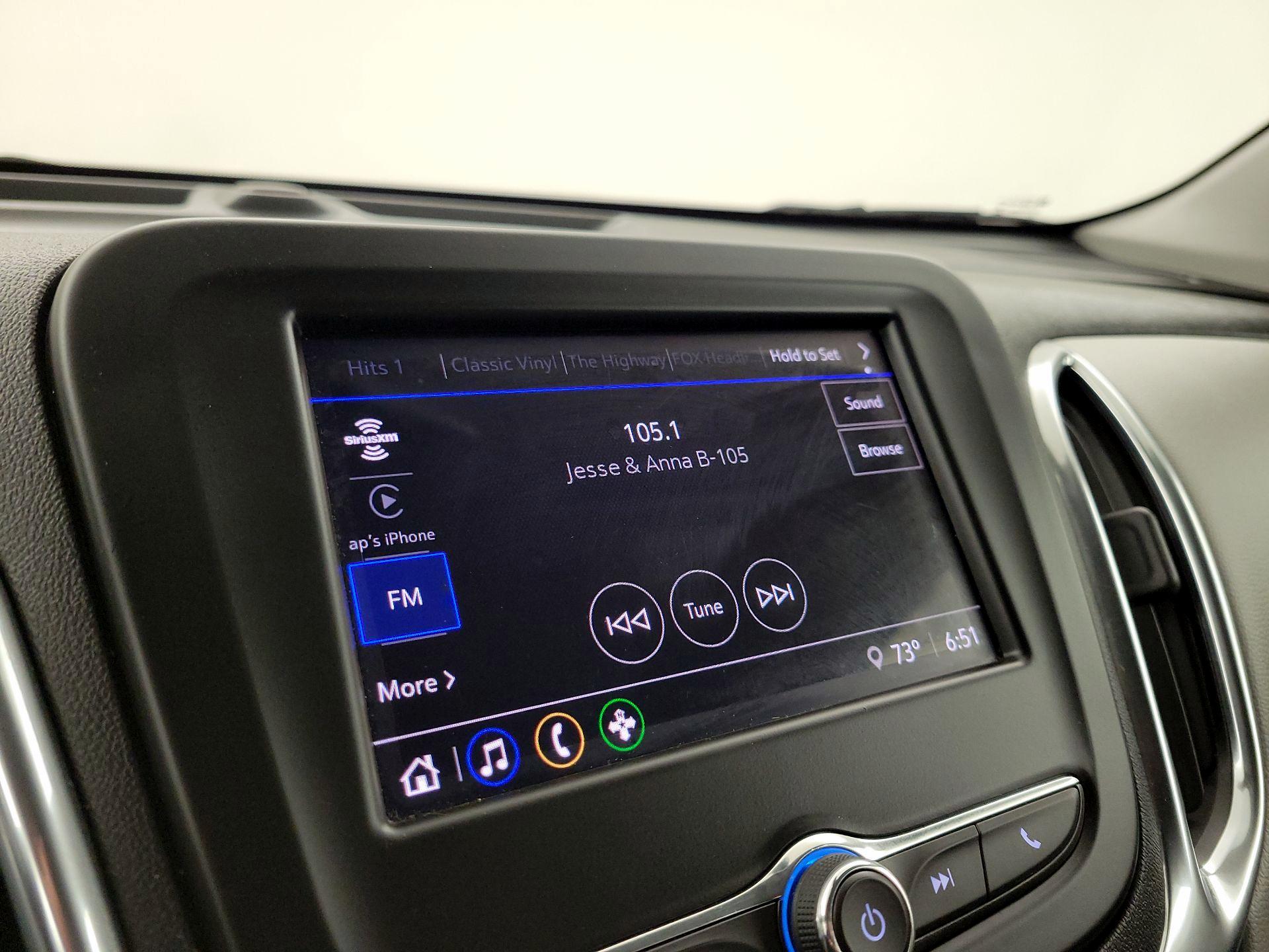 Thumbnail: 2022 Chevrolet Equinox - 15