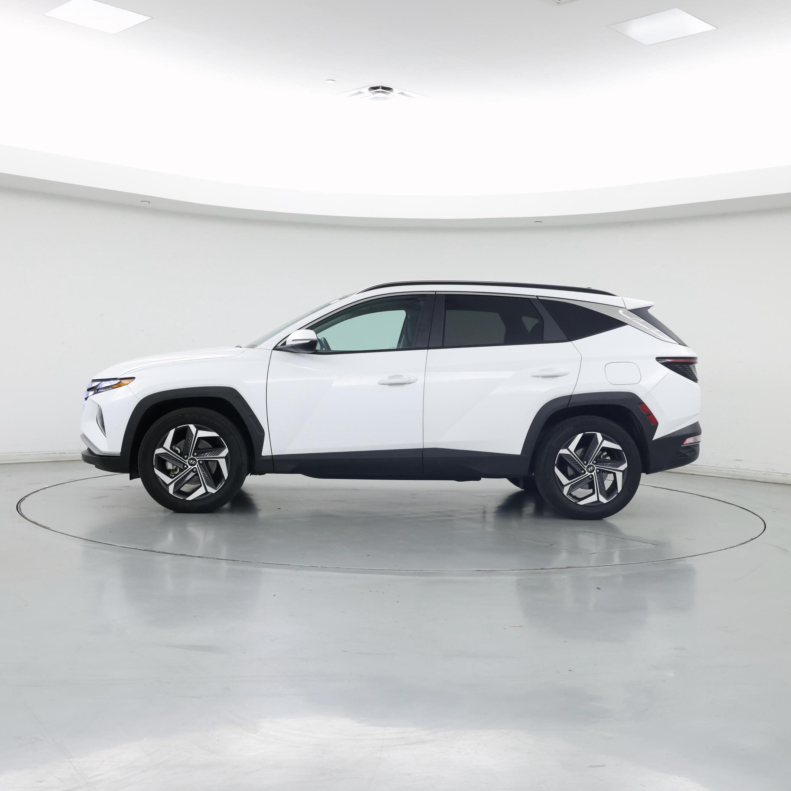 Thumbnail: 2023 Hyundai Tucson - 3