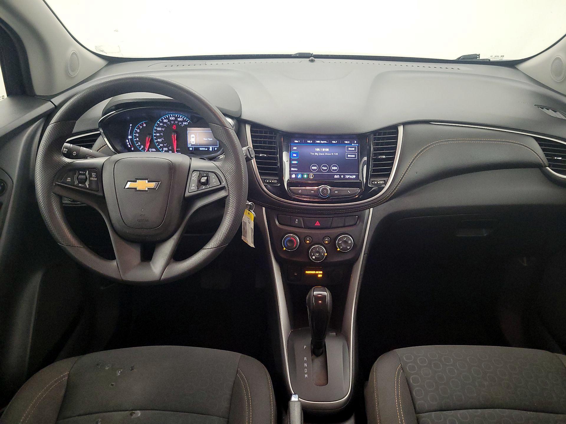 Thumbnail: 2021 Chevrolet Trax - 9