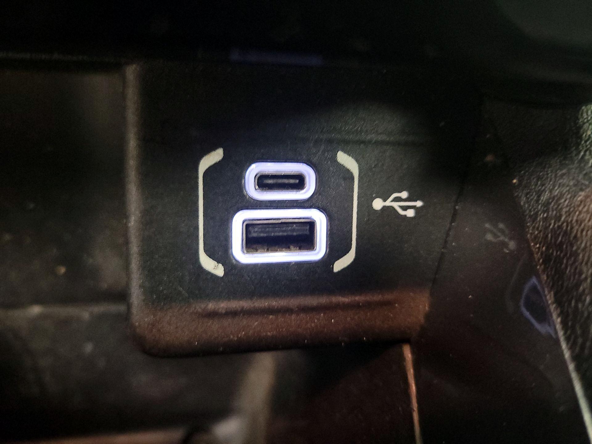 Thumbnail: 2022 Jeep Compass - 18