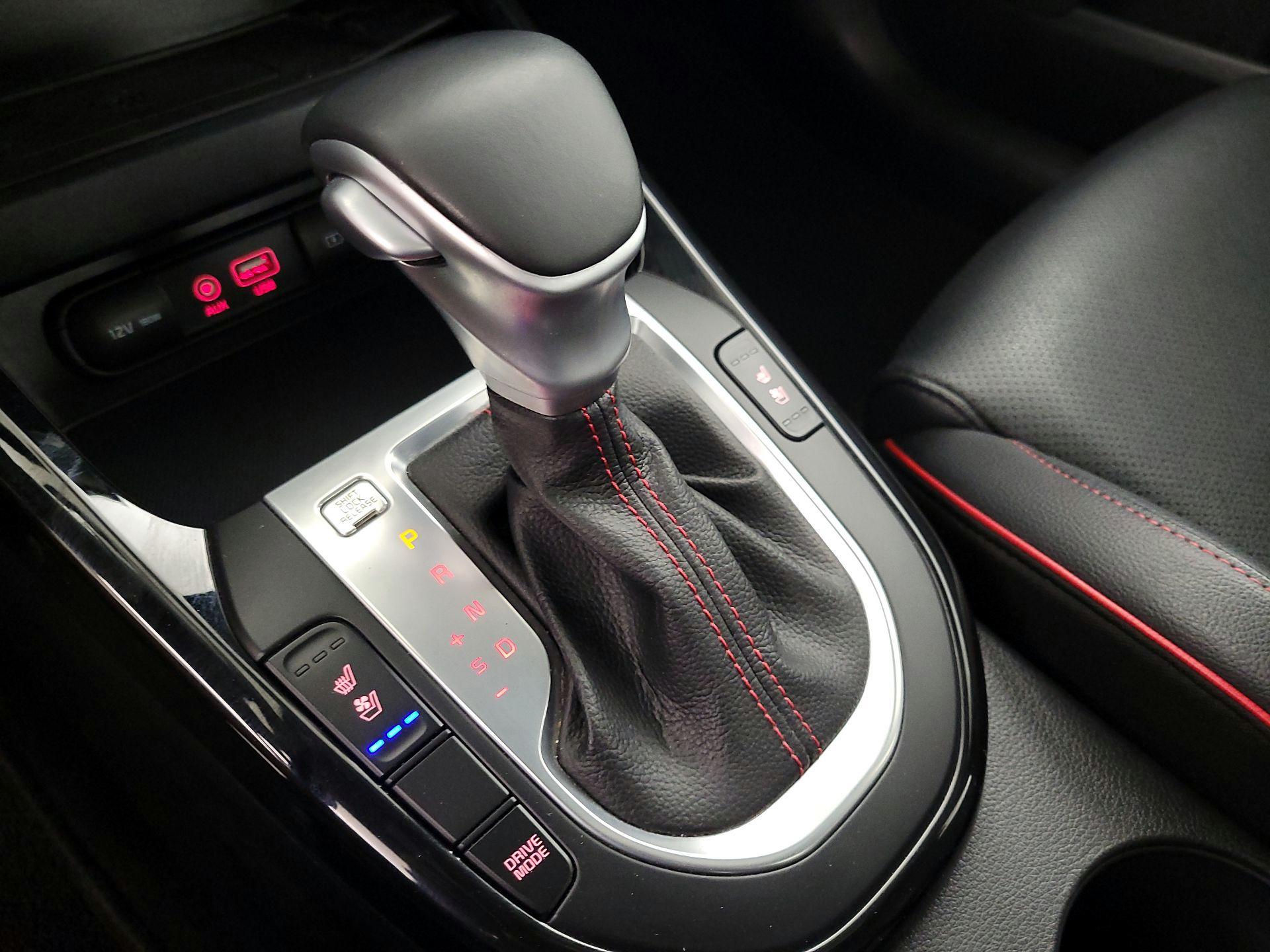 Thumbnail: 2021 Kia Forte - 17