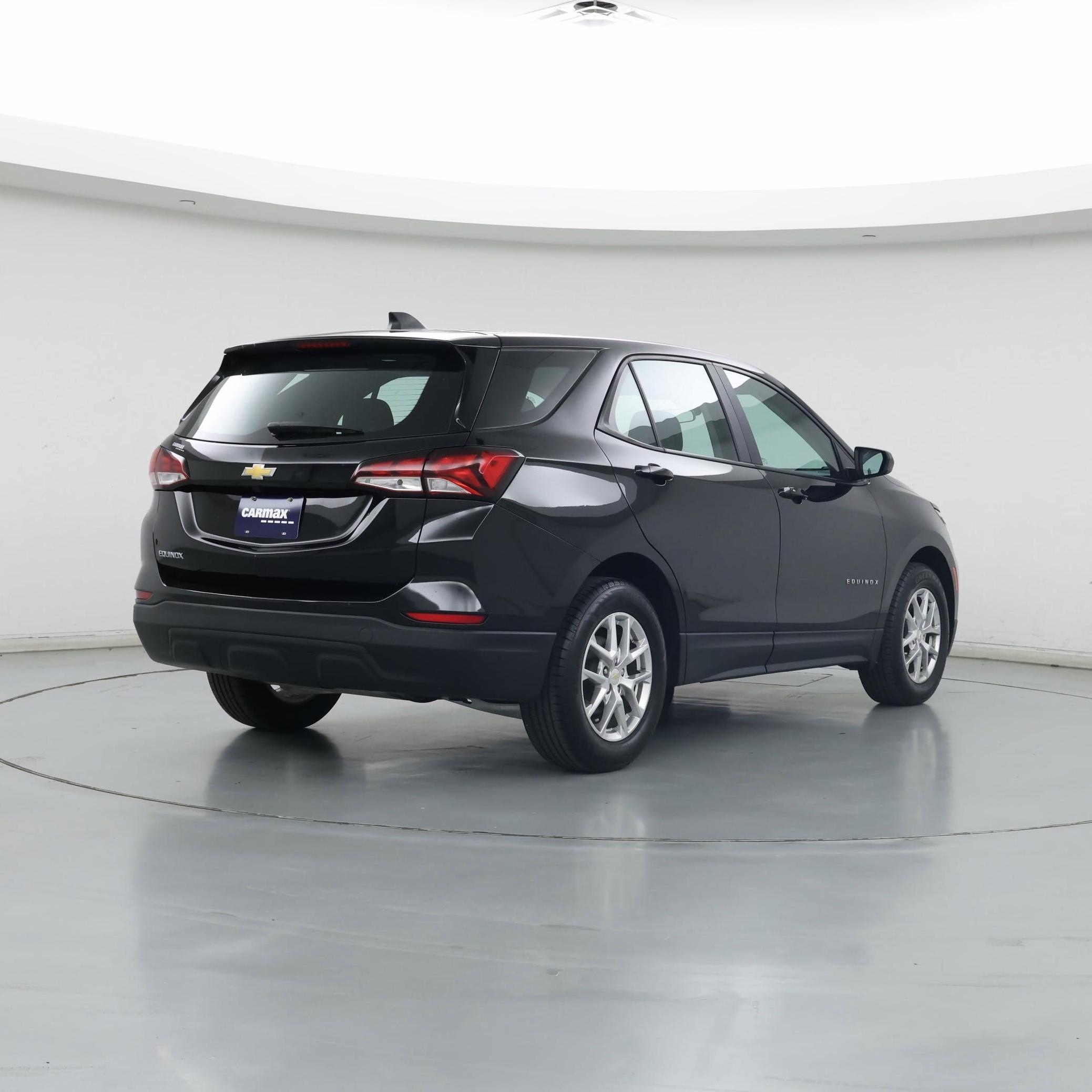 Thumbnail: 2022 Chevrolet Equinox - 8