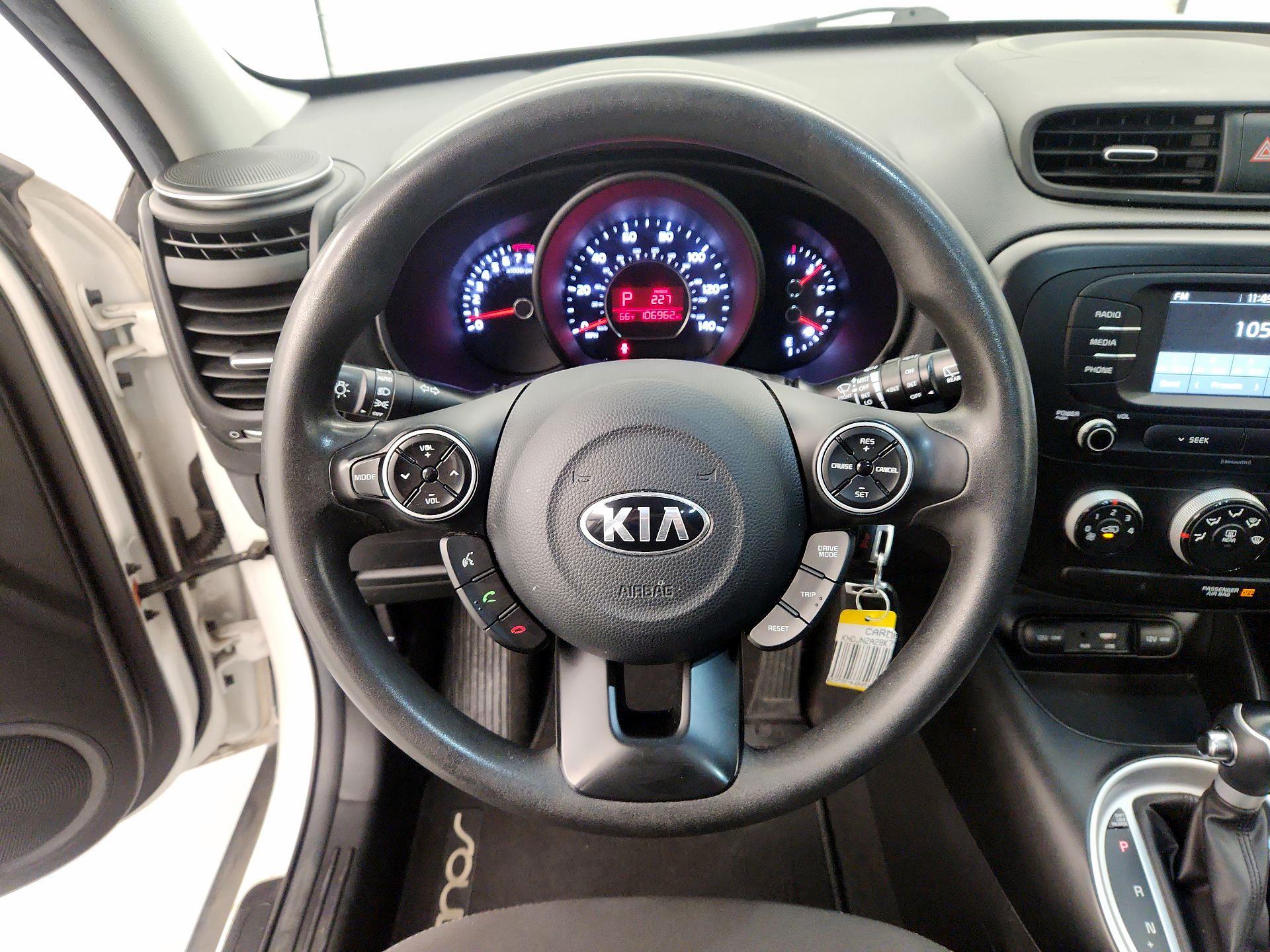 Thumbnail: 2019 Kia Soul - 10