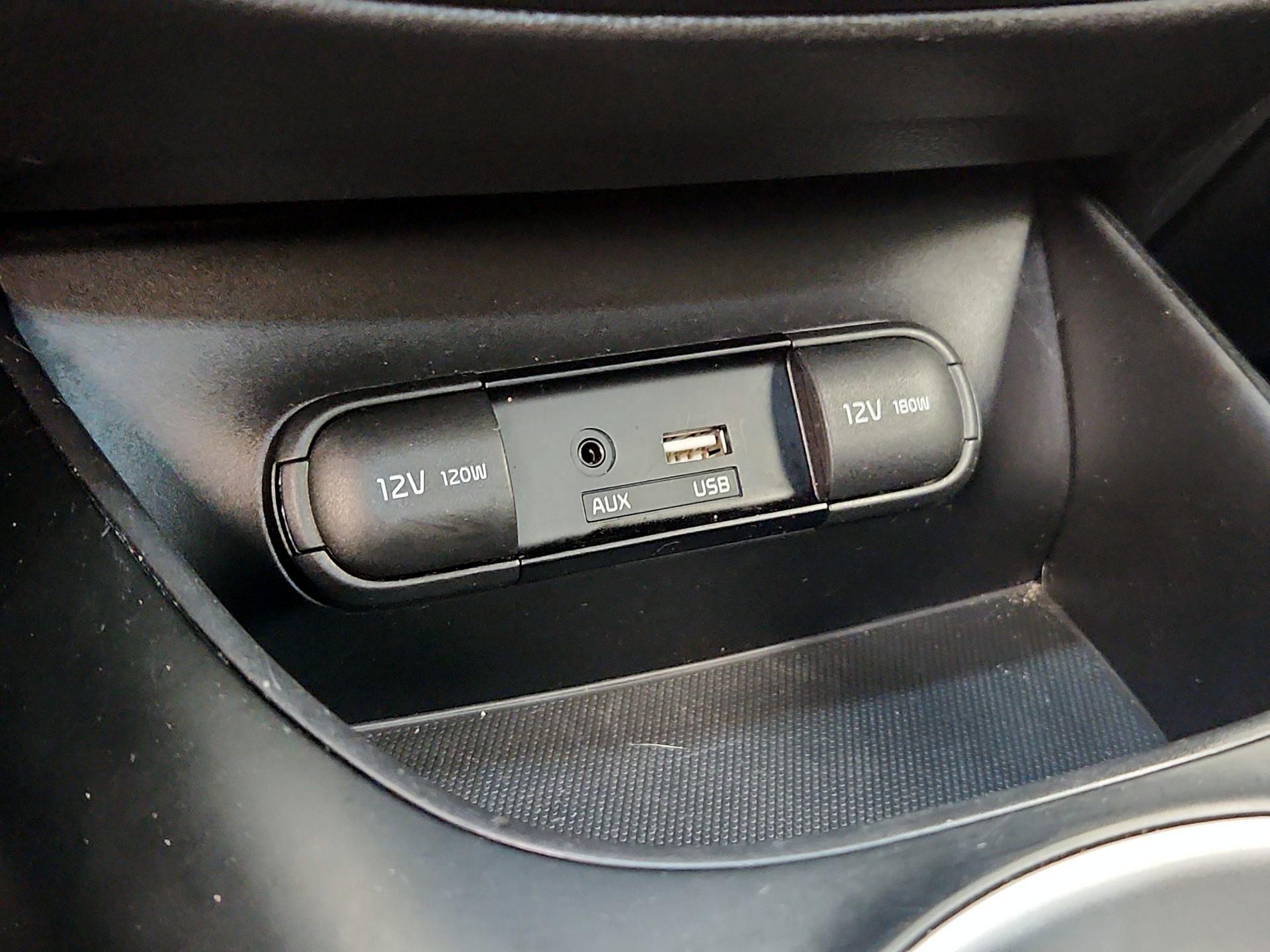 Thumbnail: 2019 Kia Soul - 18