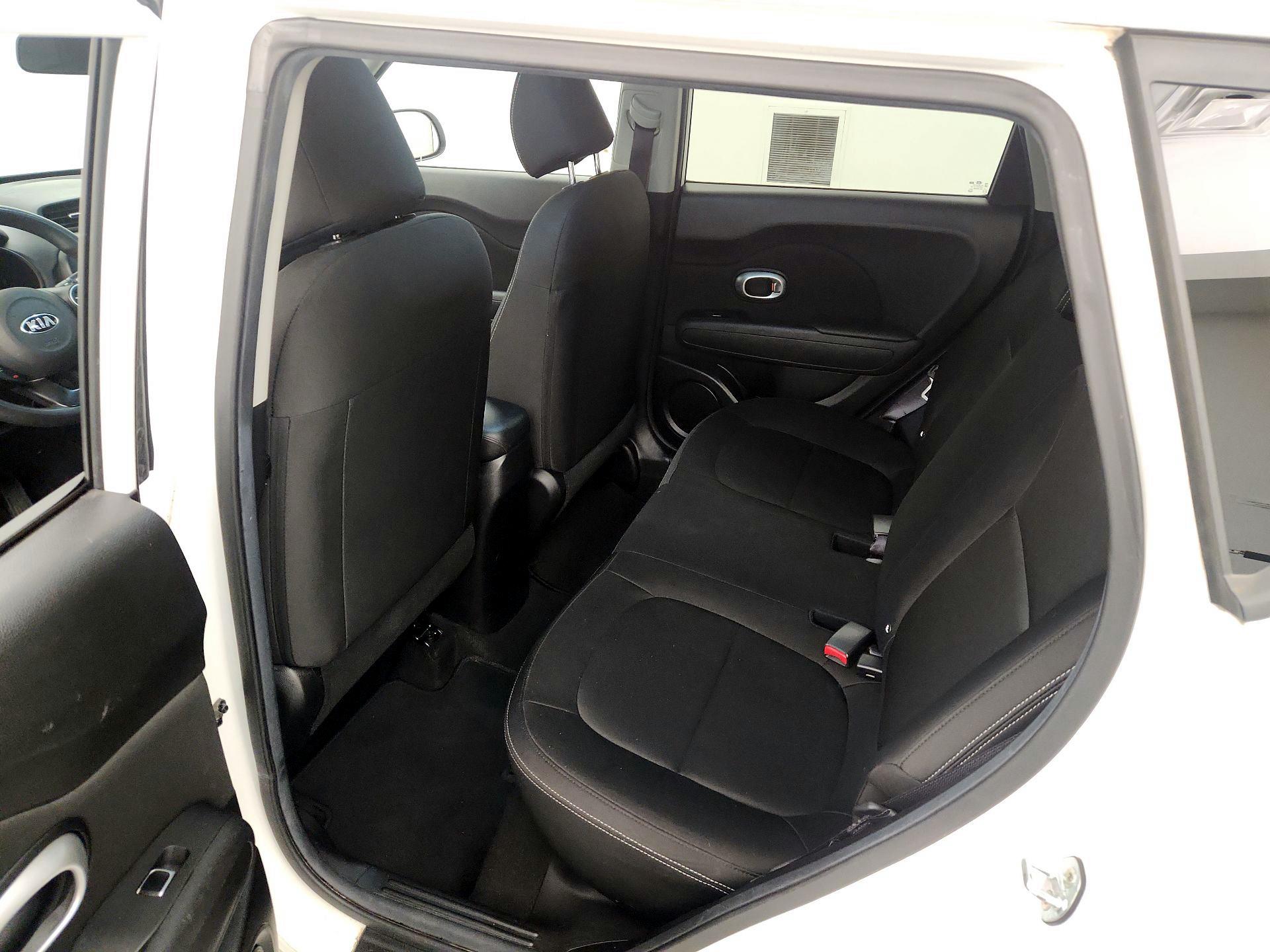 Thumbnail: 2019 Kia Soul - 19