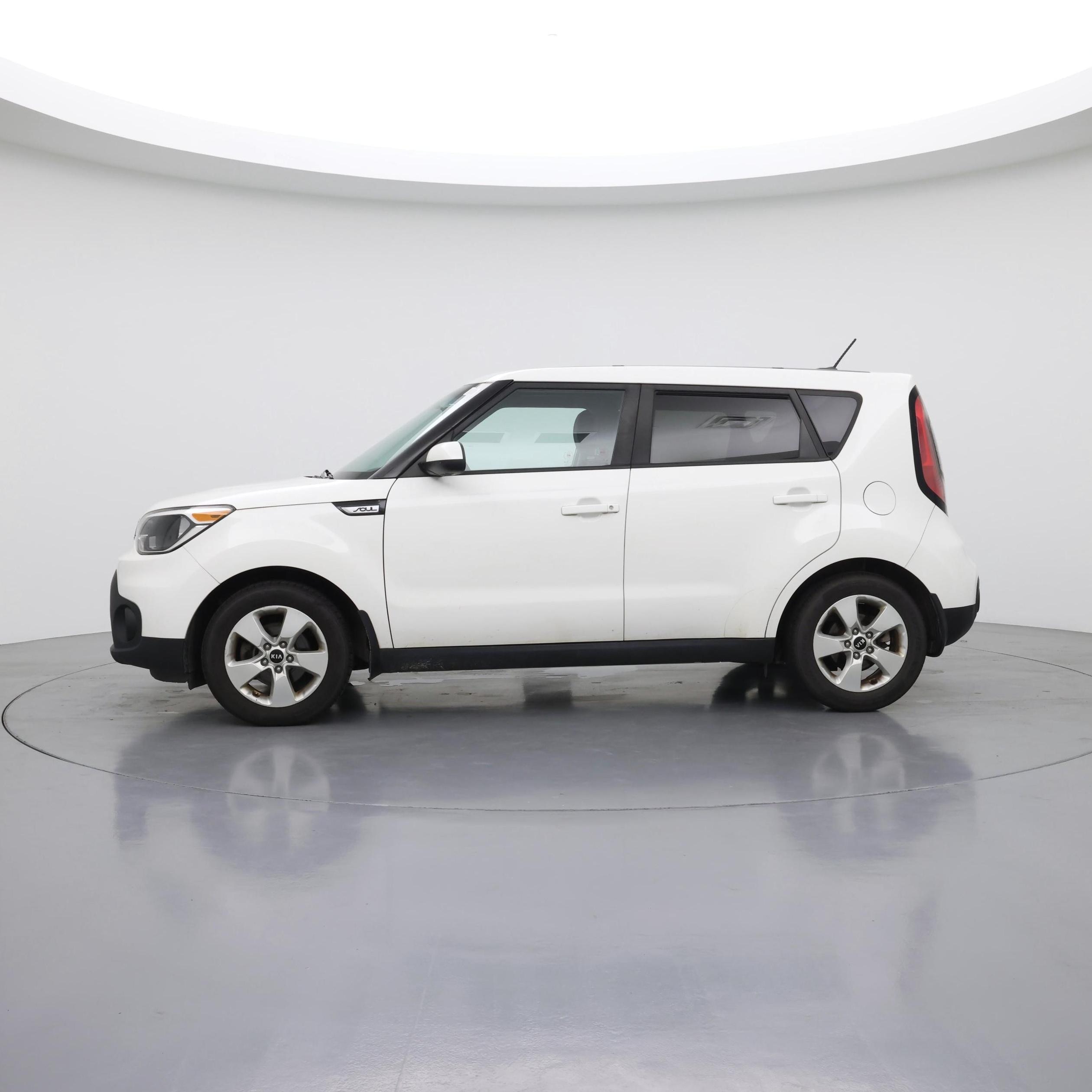 Thumbnail: 2019 Kia Soul - 3