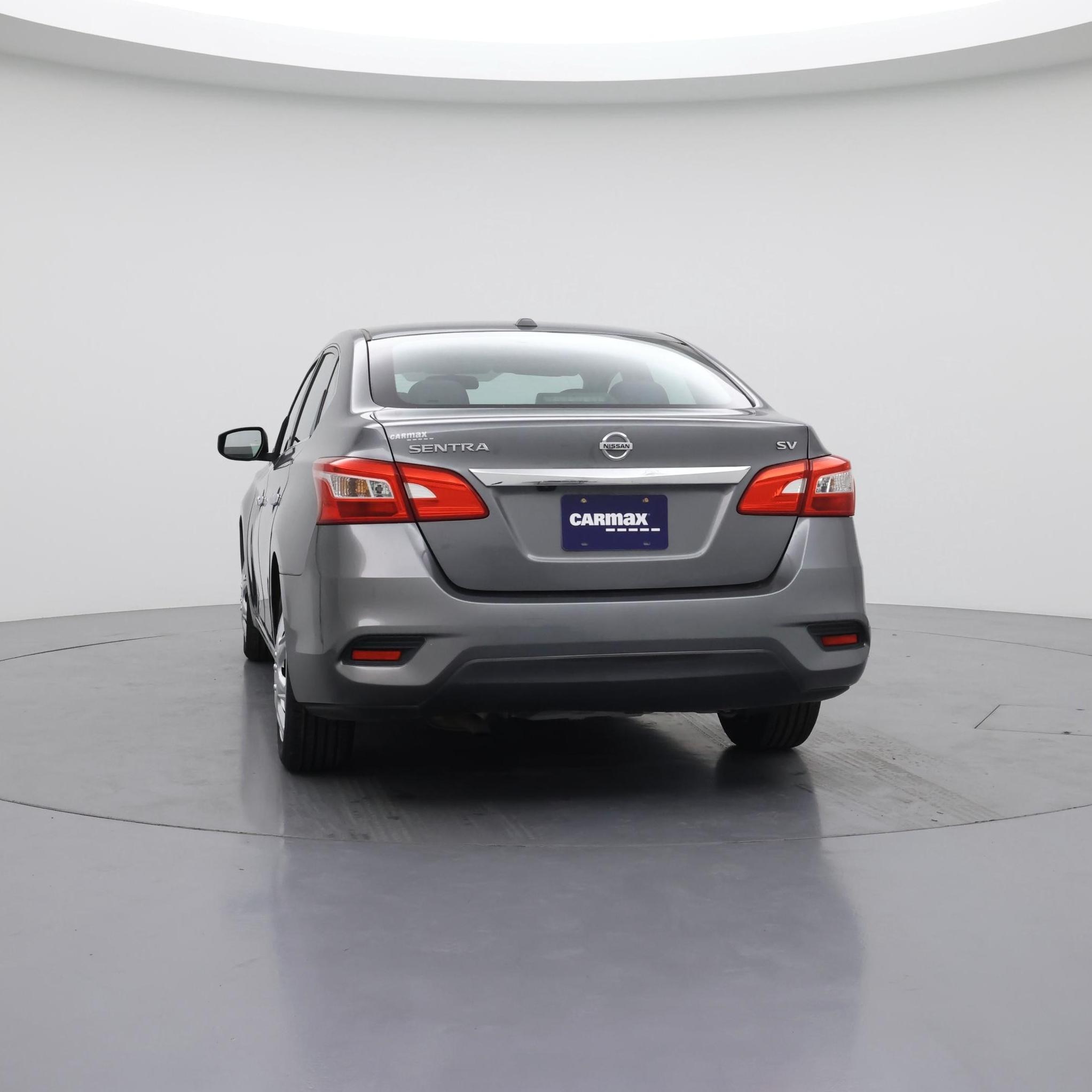Thumbnail: 2017 Nissan Sentra - 6