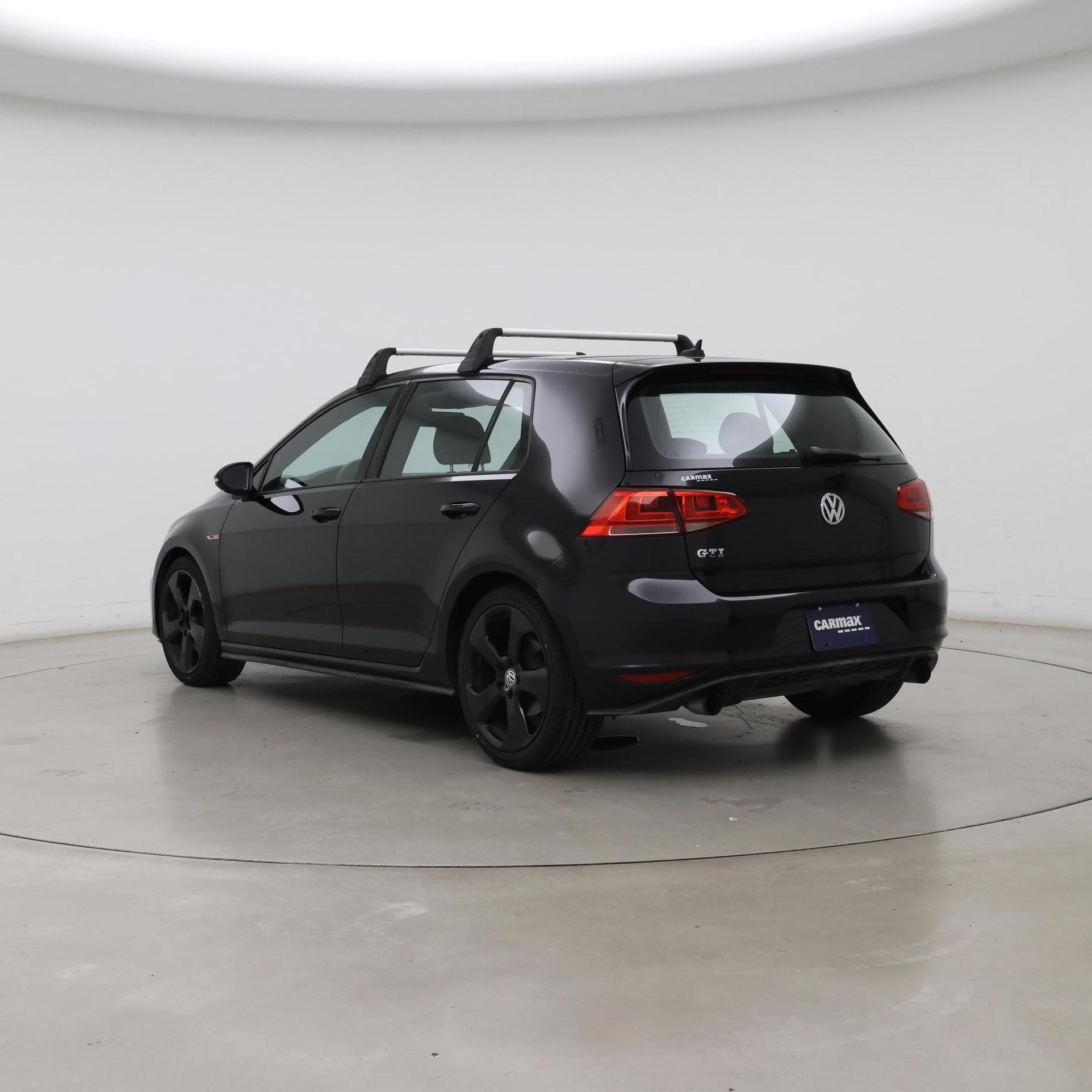 Thumbnail: 2015 Volkswagen Golf - 2