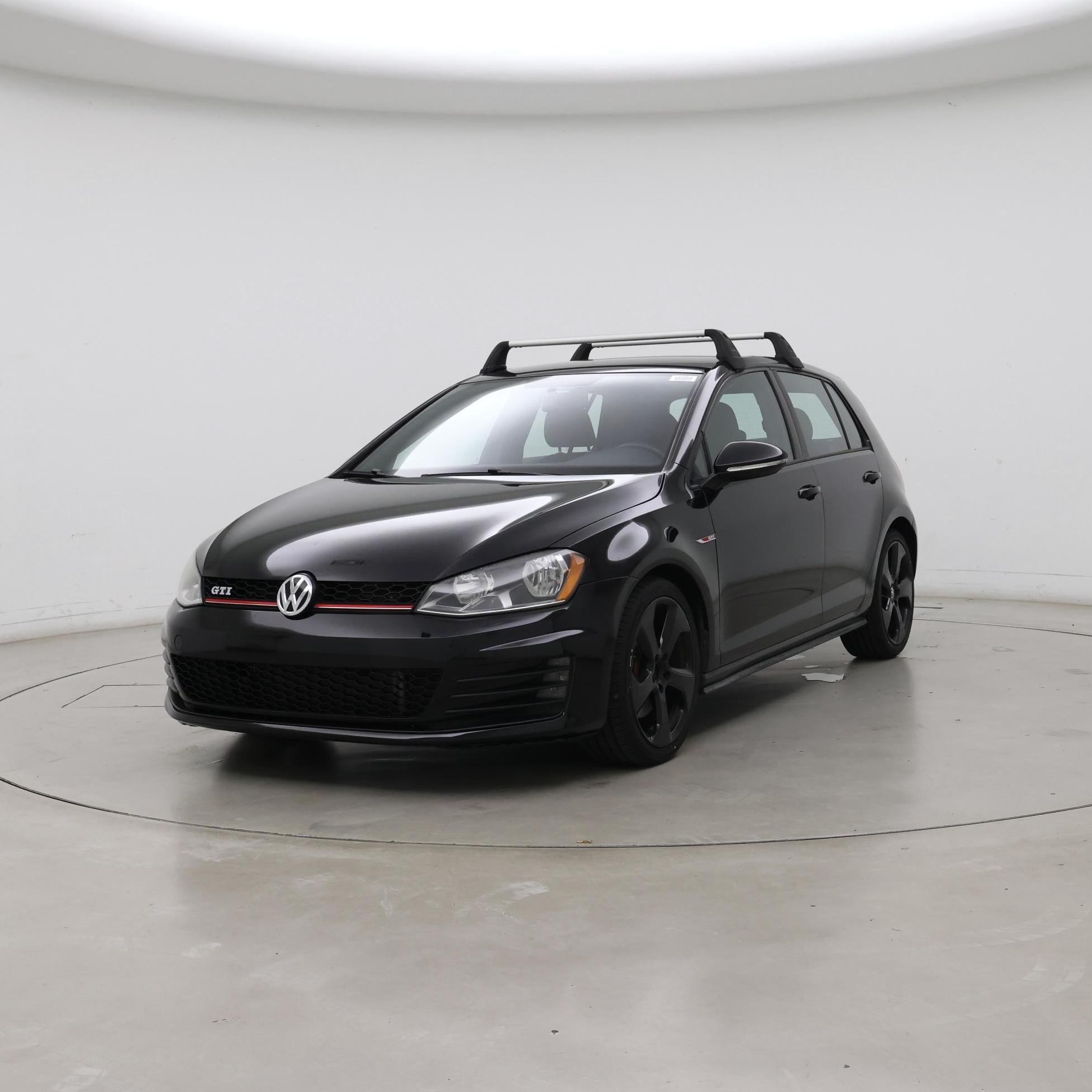 Thumbnail: 2015 Volkswagen Golf - 4