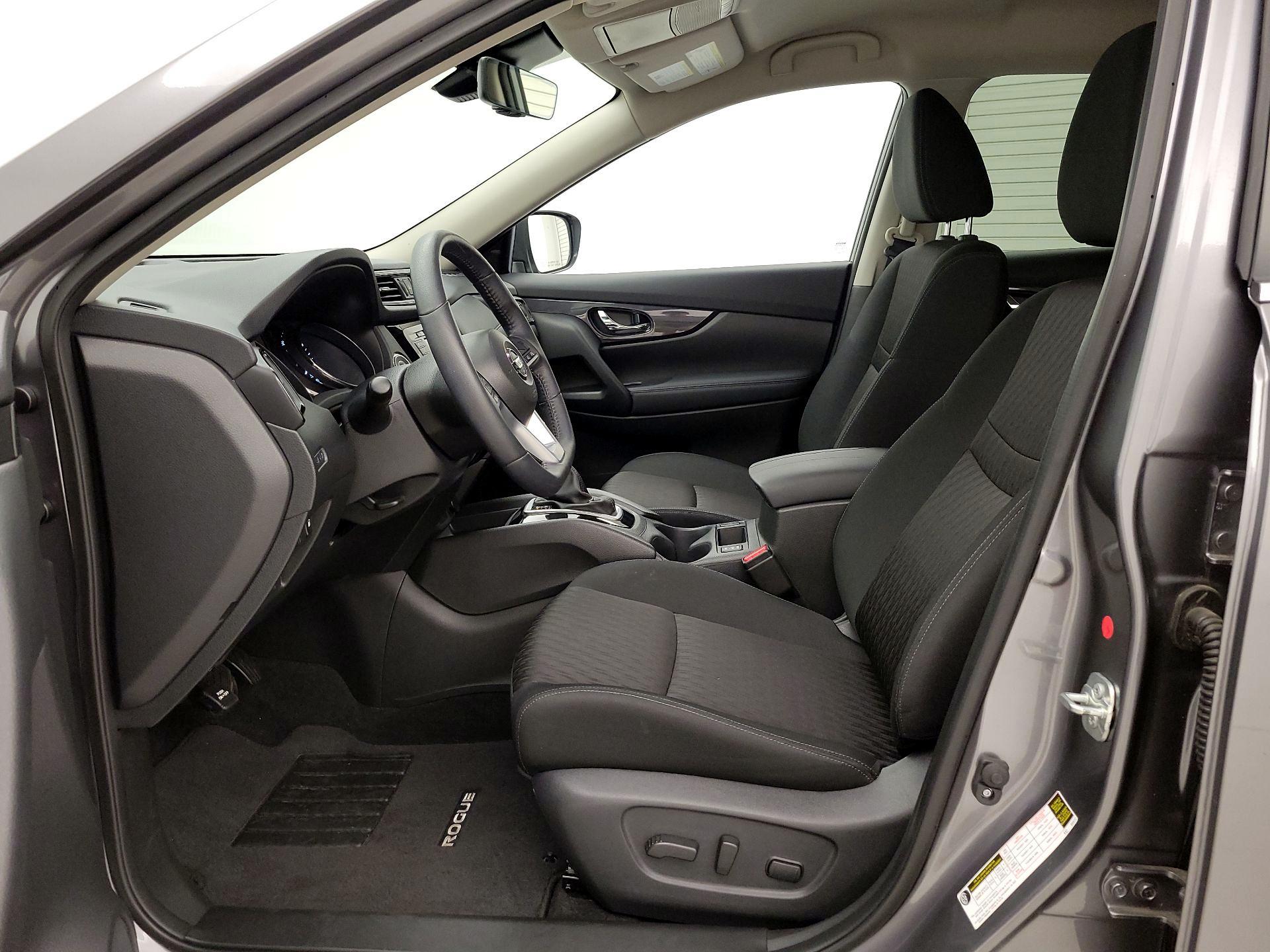Thumbnail: 2019 Nissan Rogue - 11