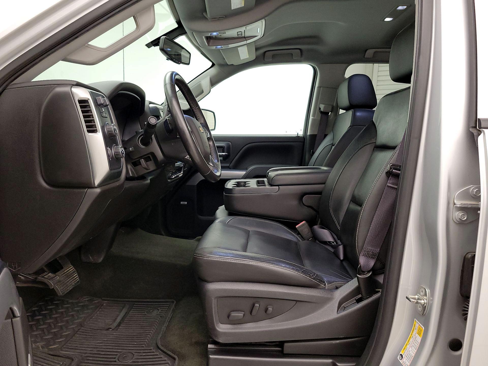 Thumbnail: 2017 Chevrolet Silverado 2500 - 11