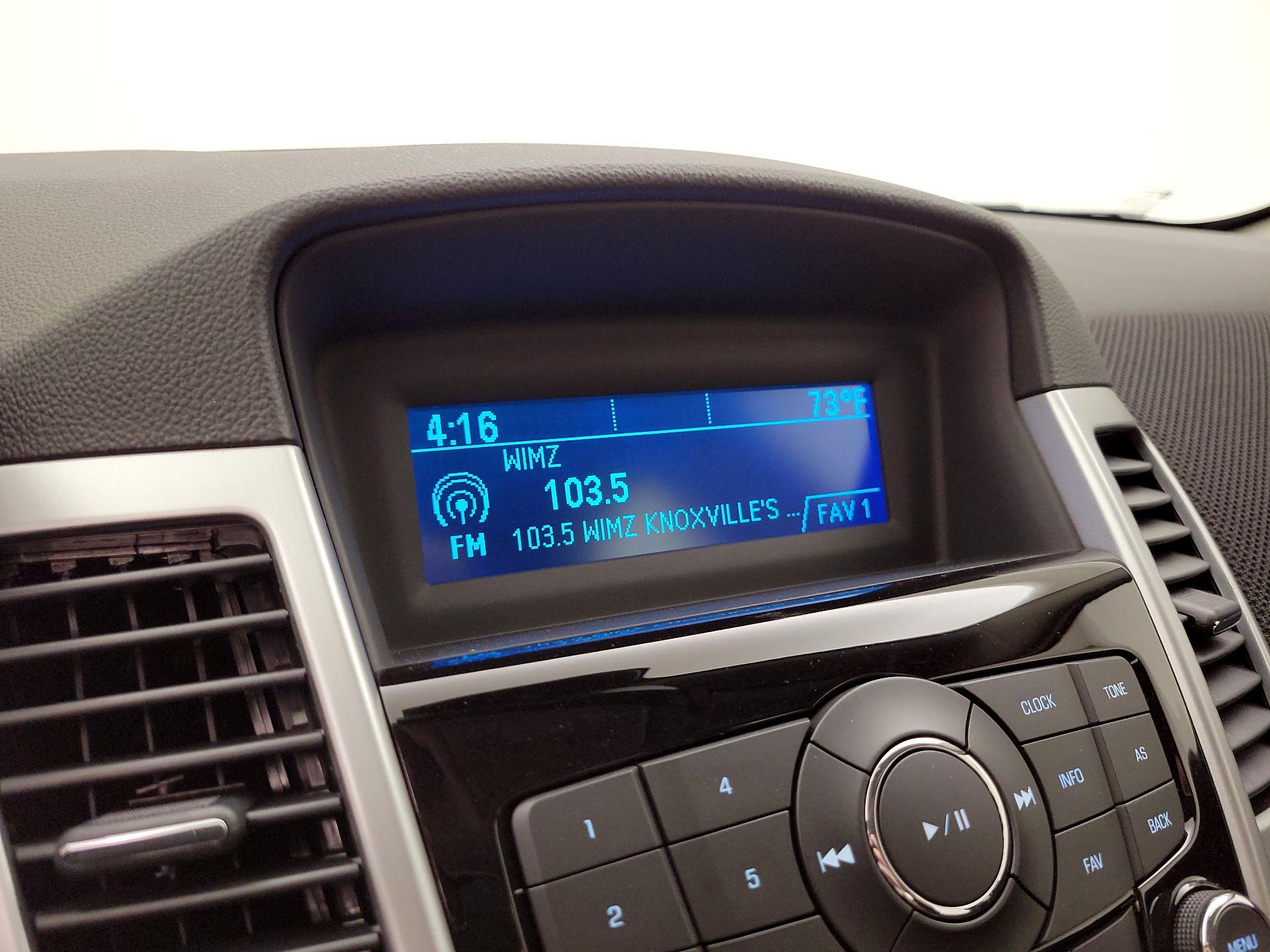 Thumbnail: 2016 Chevrolet Cruze - 15
