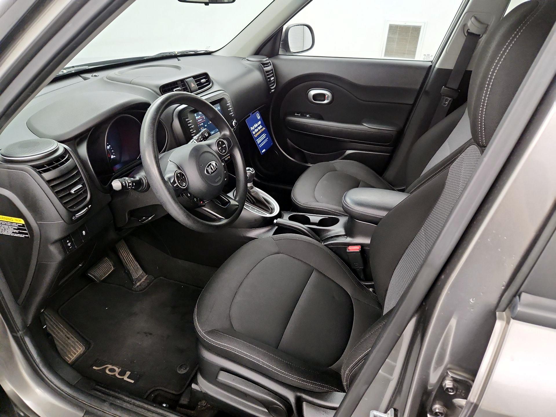Thumbnail: 2018 Kia Soul - 11