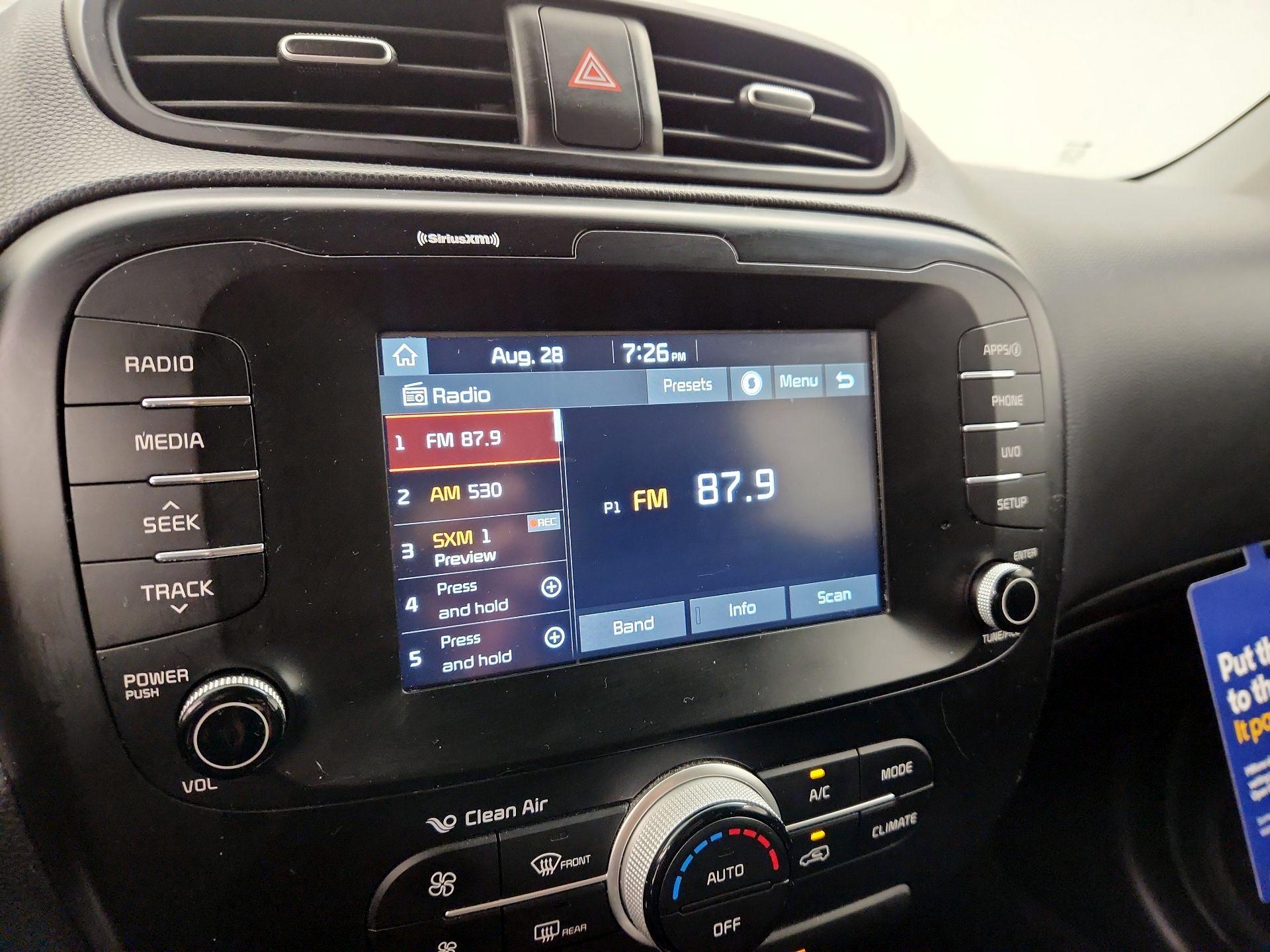 Thumbnail: 2018 Kia Soul - 15