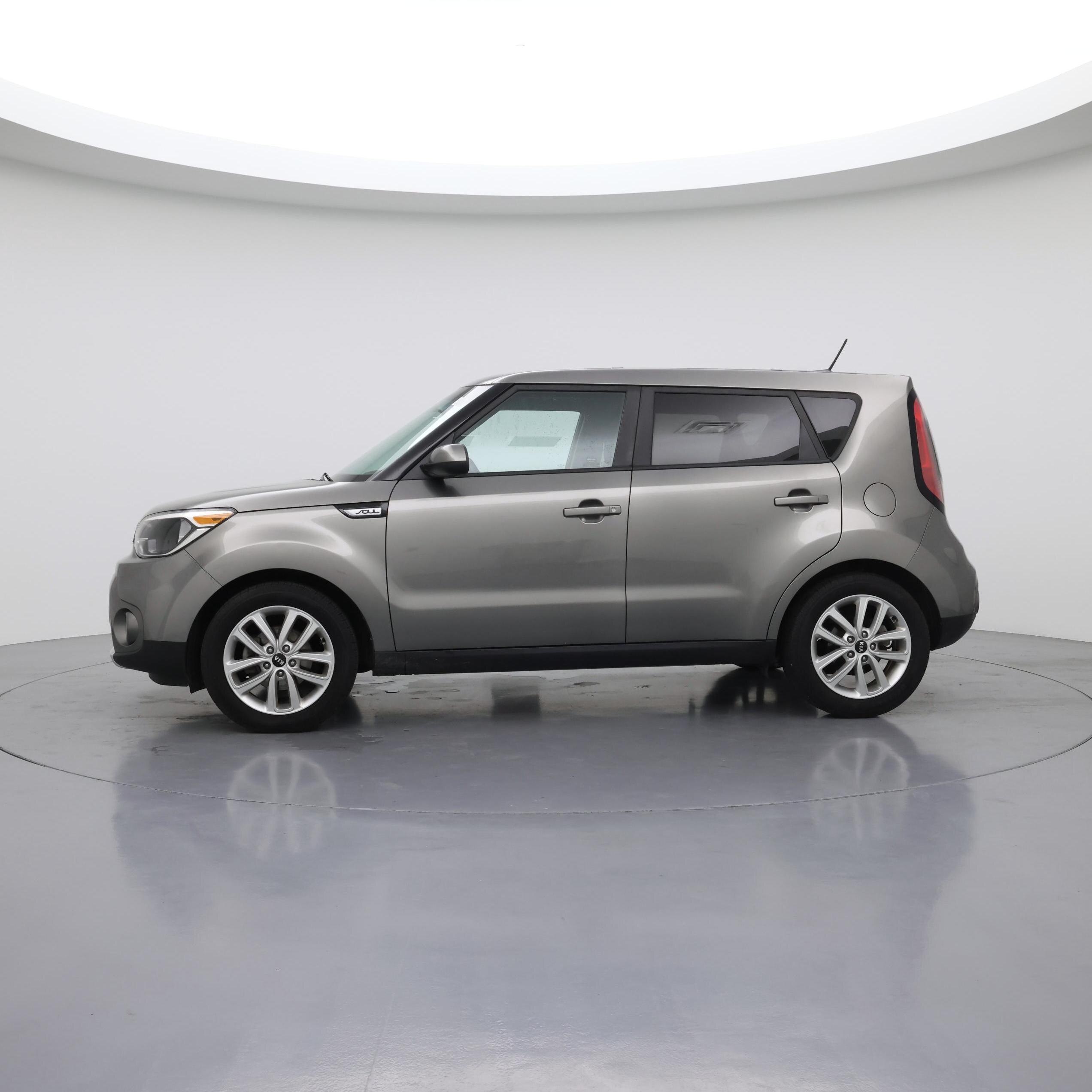 Thumbnail: 2018 Kia Soul - 3