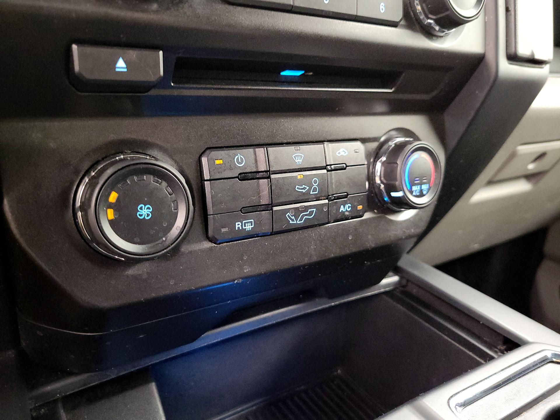 Thumbnail: 2018 Ford F-150 - 16