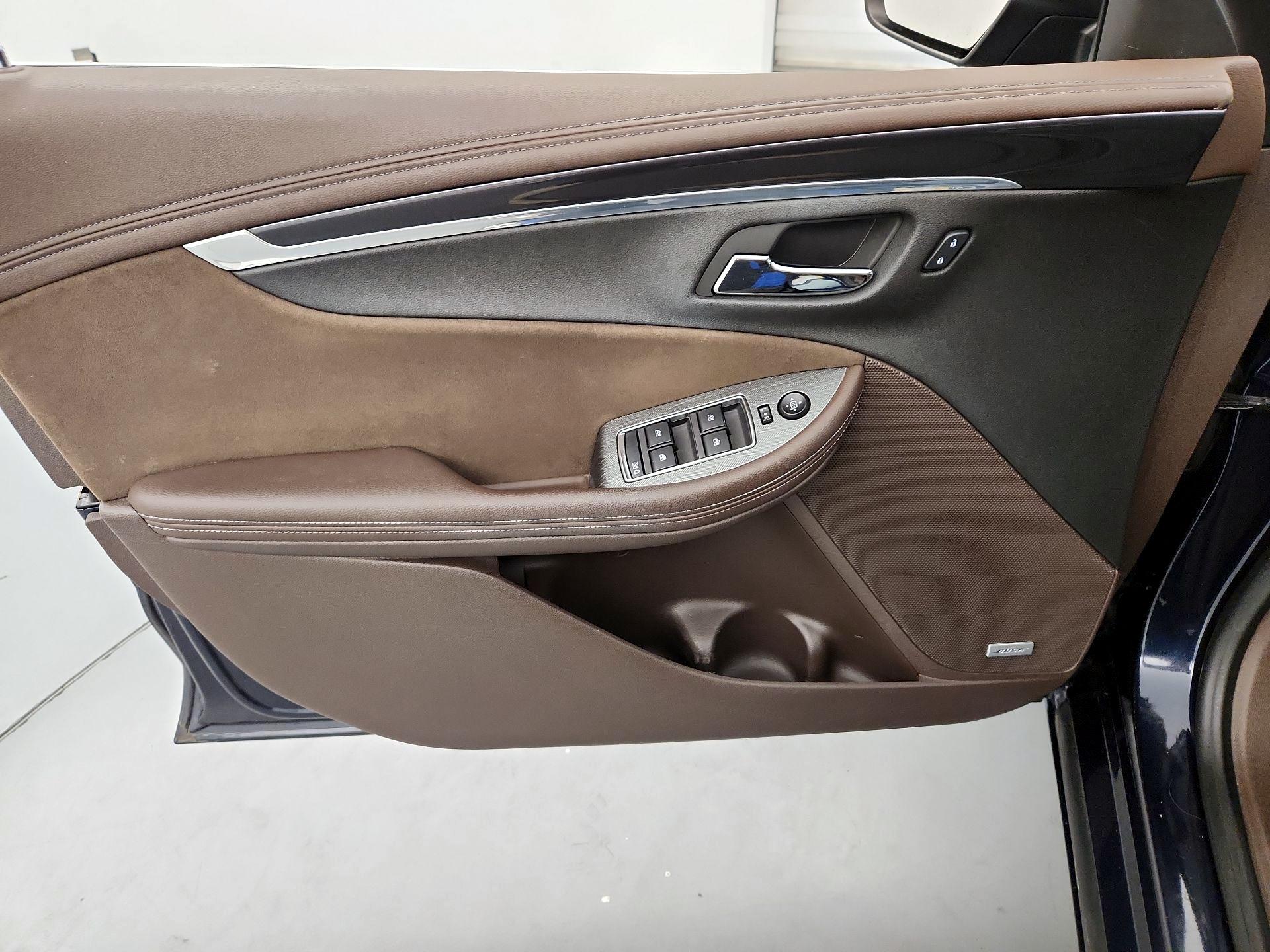 Thumbnail: 2015 Chevrolet Impala - 12