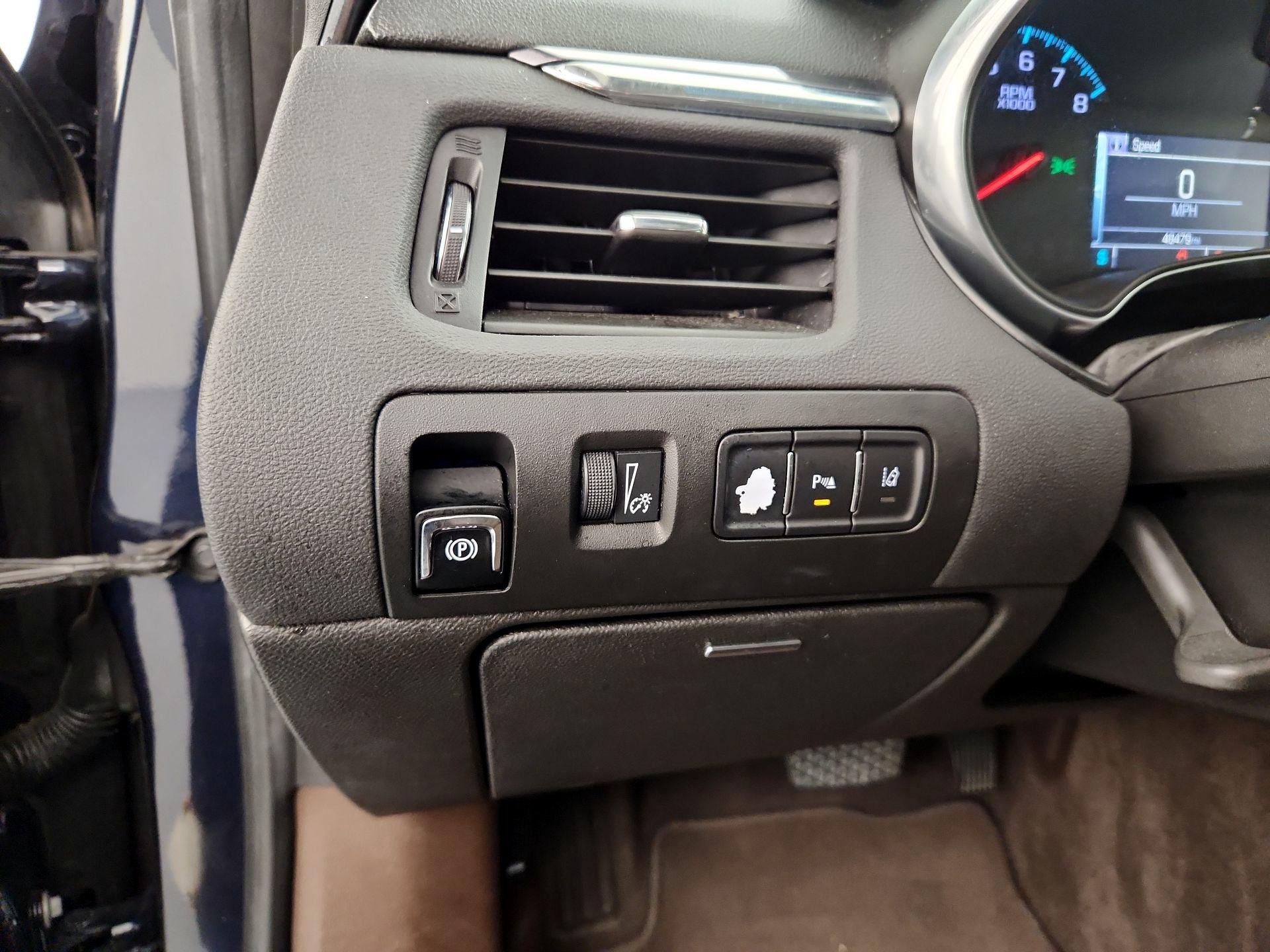 Thumbnail: 2015 Chevrolet Impala - 13