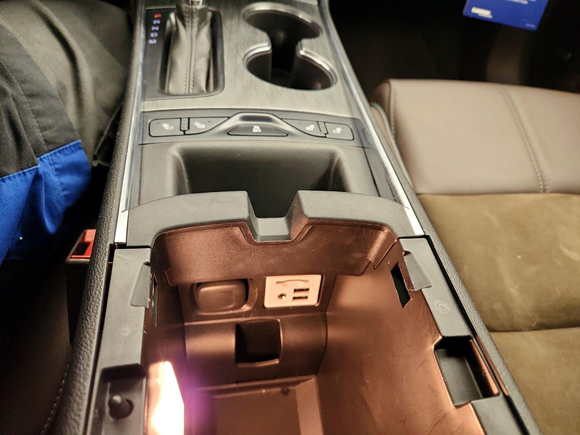 Thumbnail: 2015 Chevrolet Impala - 19