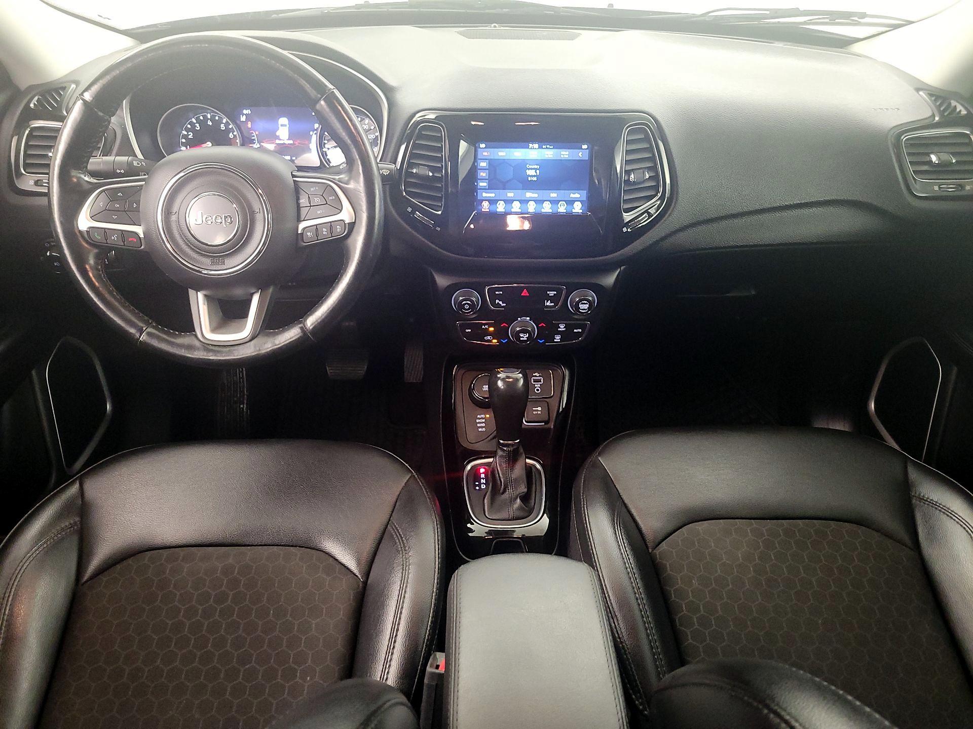 Thumbnail: 2021 Jeep Compass - 9