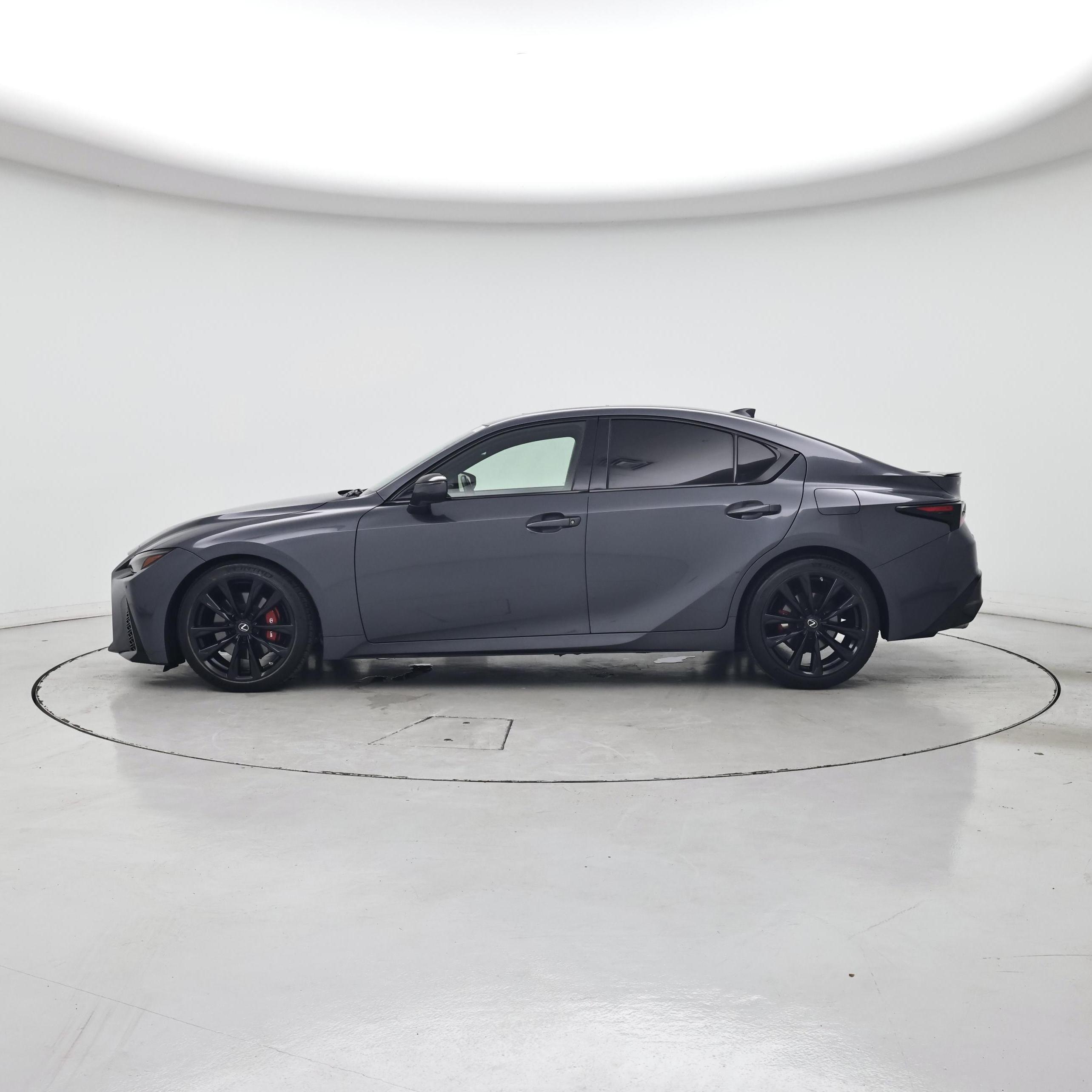 Thumbnail: 2021 Lexus IS - 3