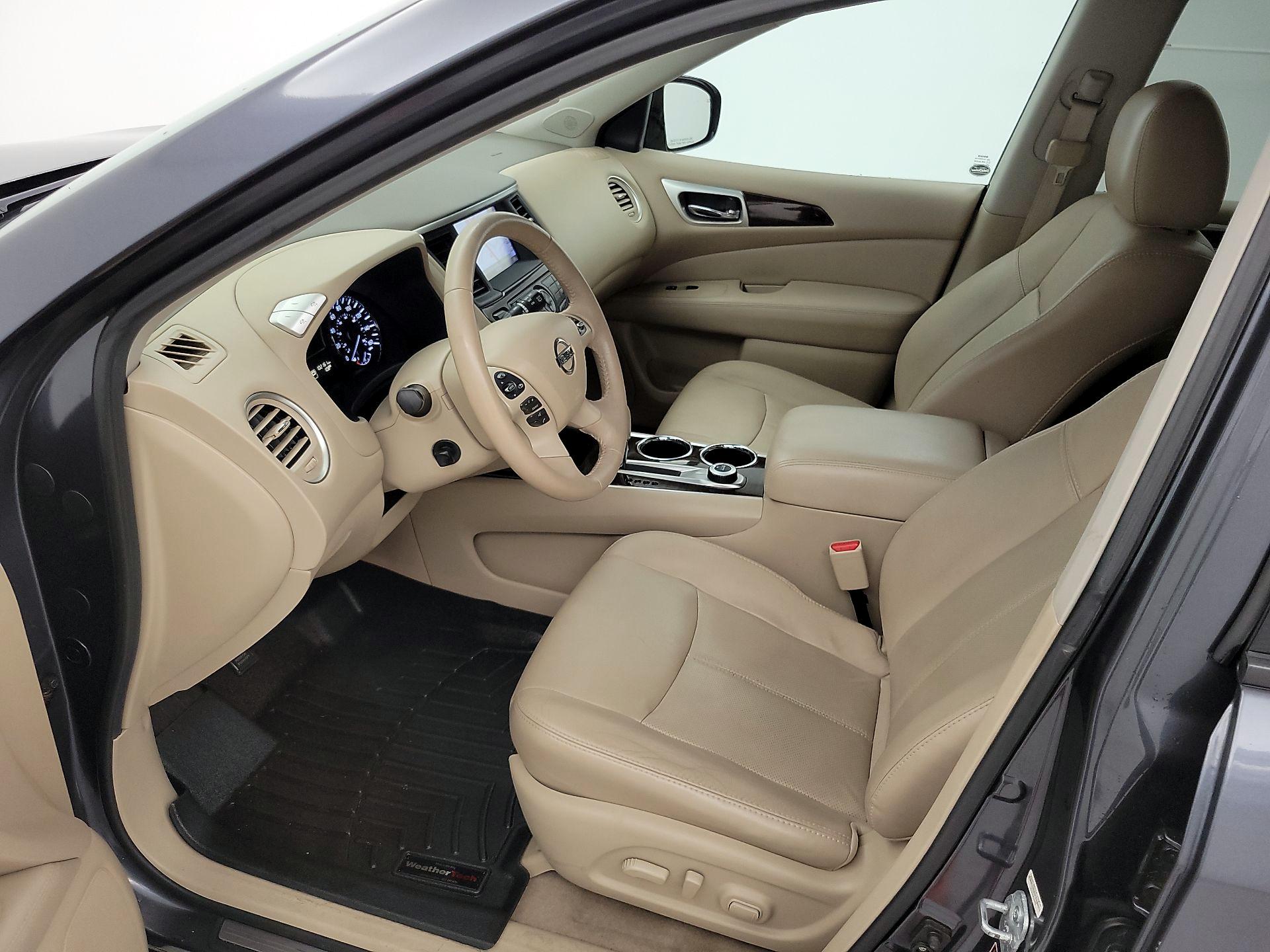 Thumbnail: 2014 Nissan Pathfinder - 11