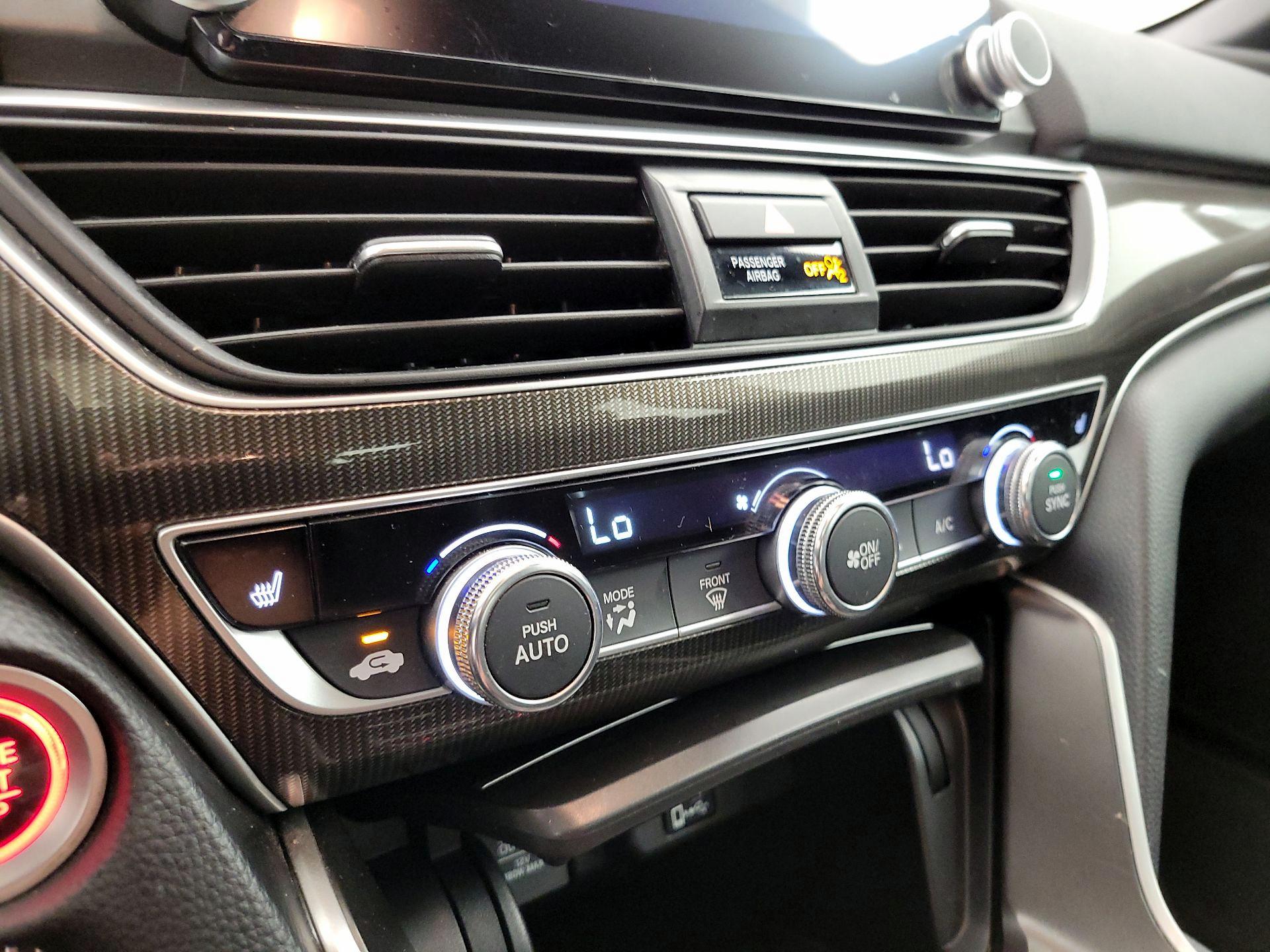 Thumbnail: 2018 Honda Accord - 16