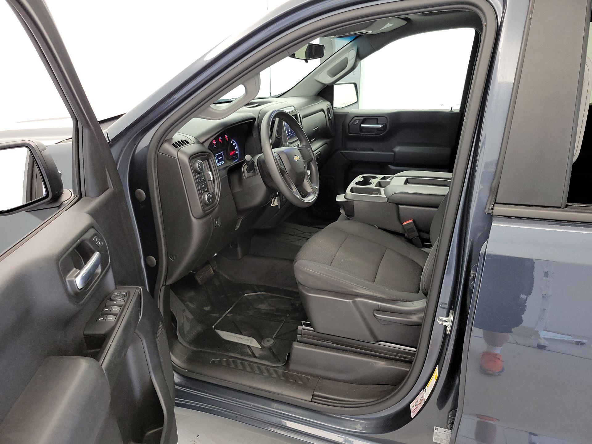 Thumbnail: 2020 Chevrolet Silverado 1500 - 11