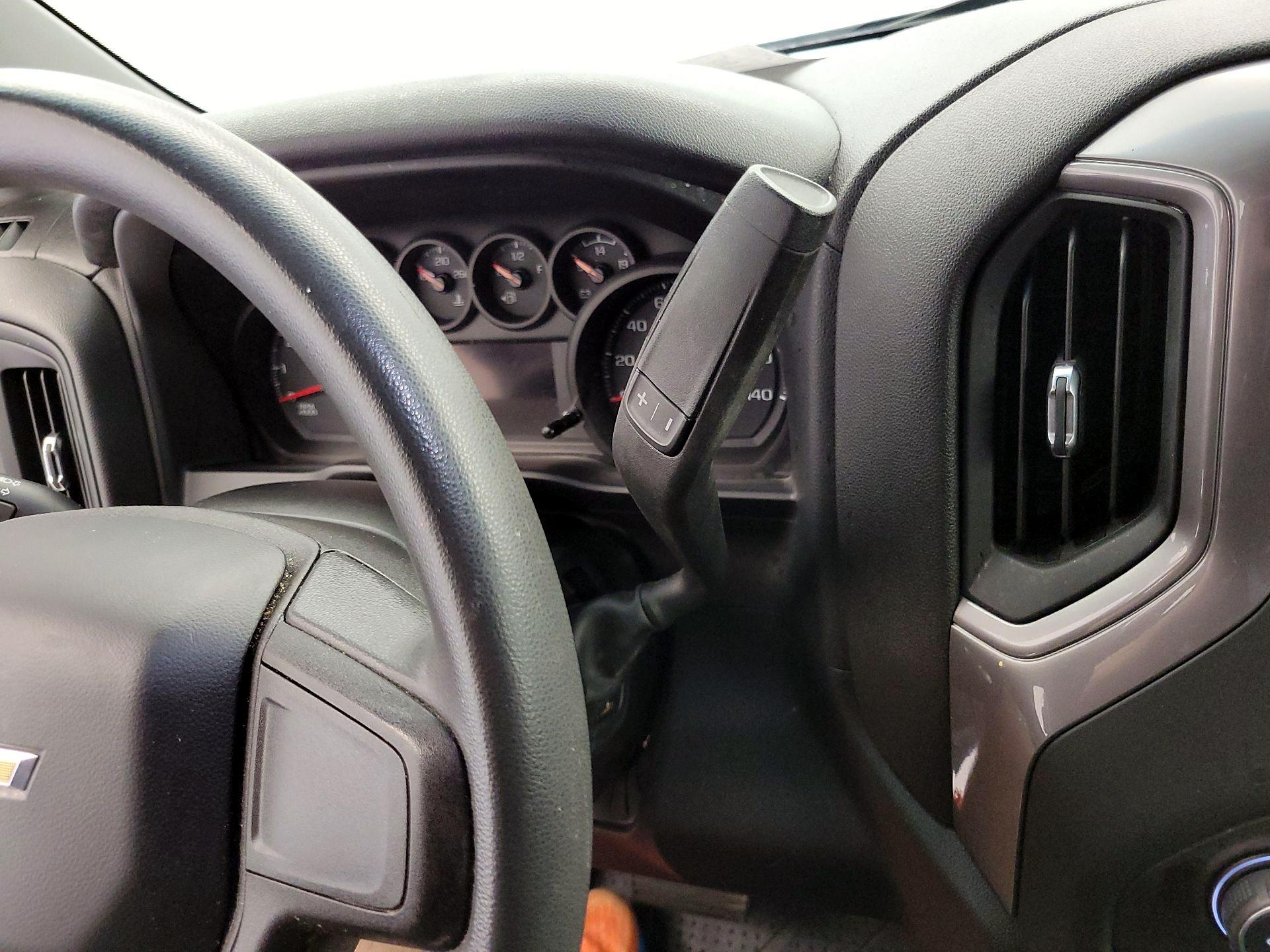 Thumbnail: 2020 Chevrolet Silverado 1500 - 18