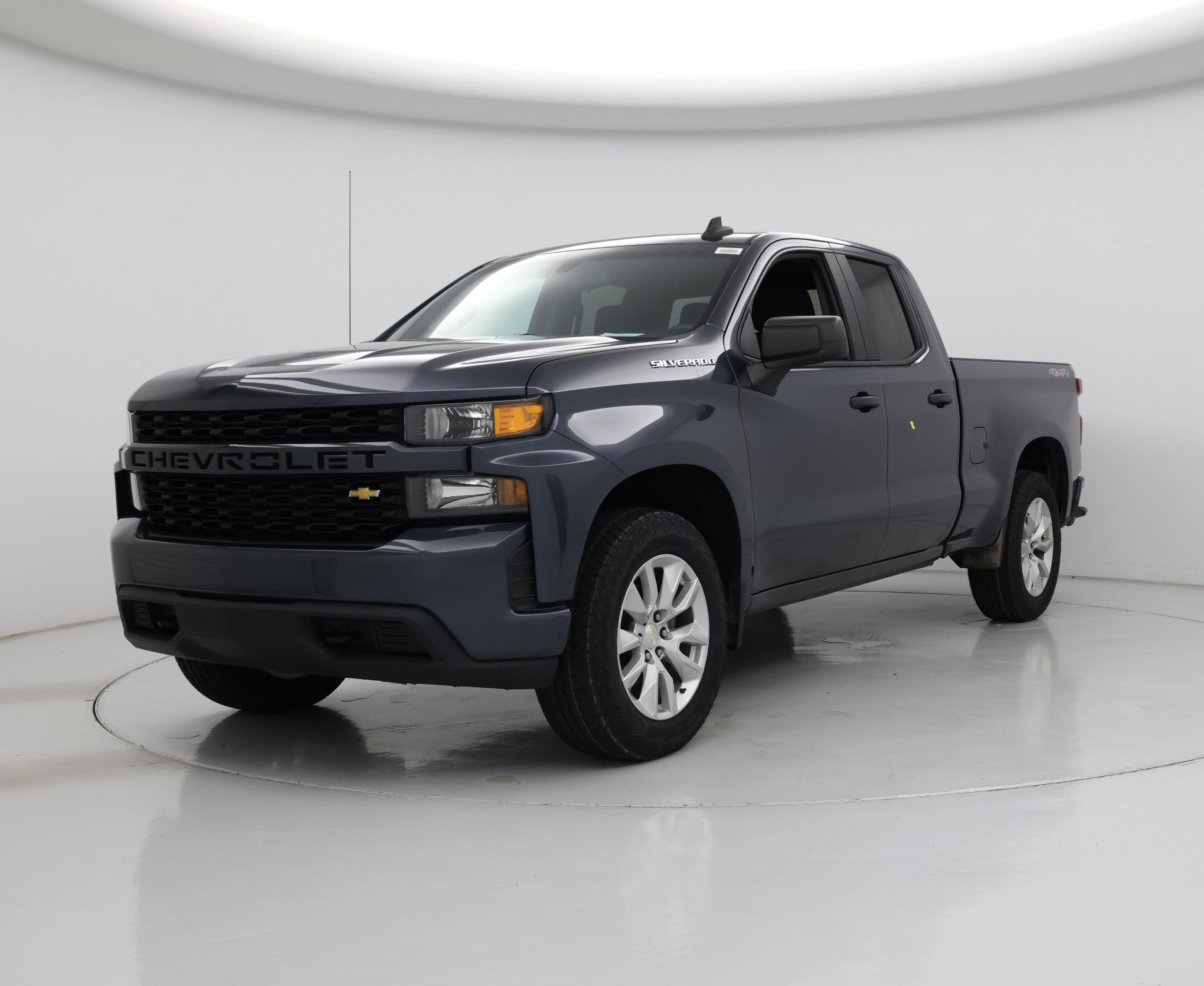 Thumbnail: 2020 Chevrolet Silverado 1500 - 4