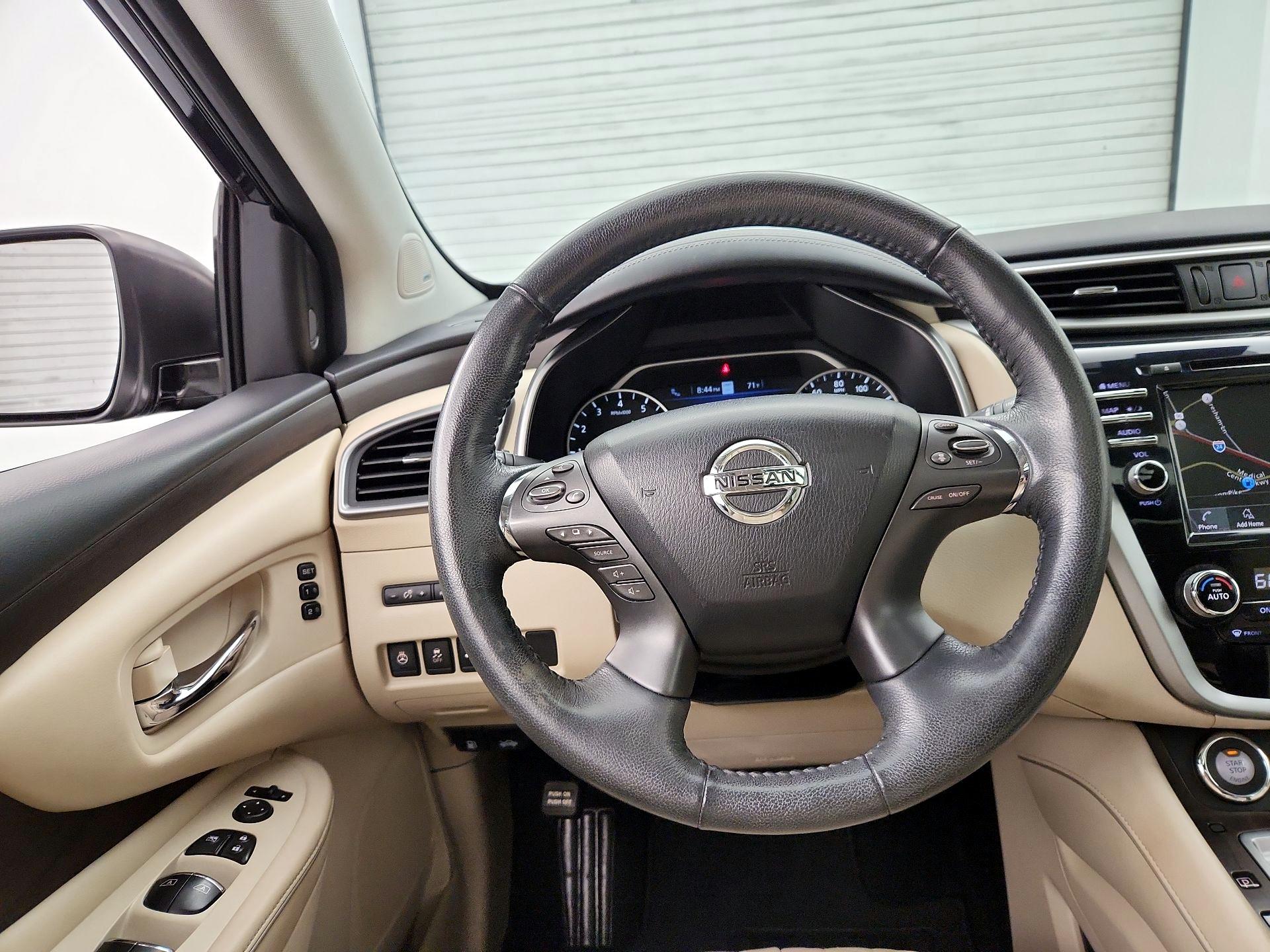 Thumbnail: 2019 Nissan Murano - 10