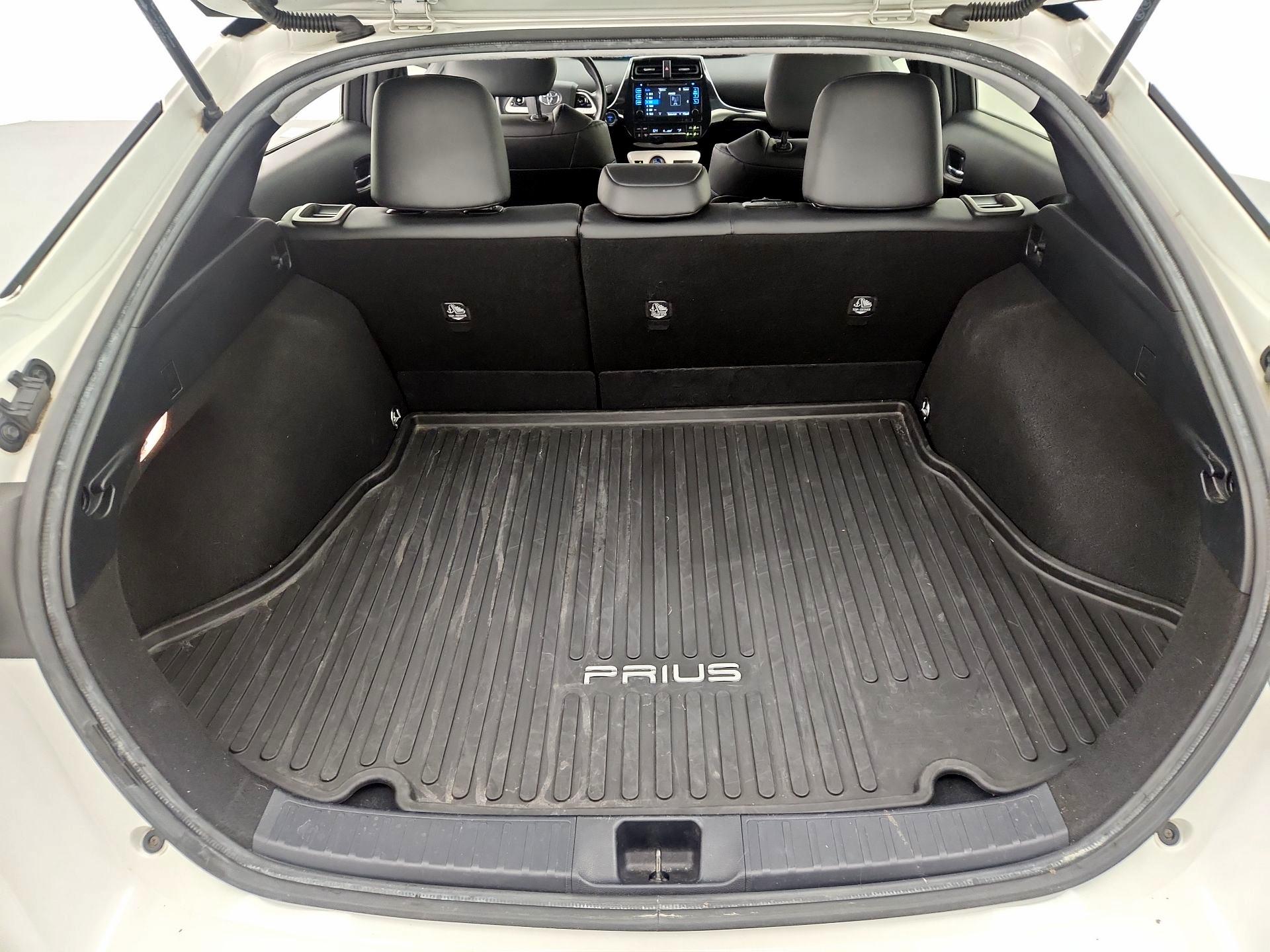 Thumbnail: 2017 Toyota Prius - 19