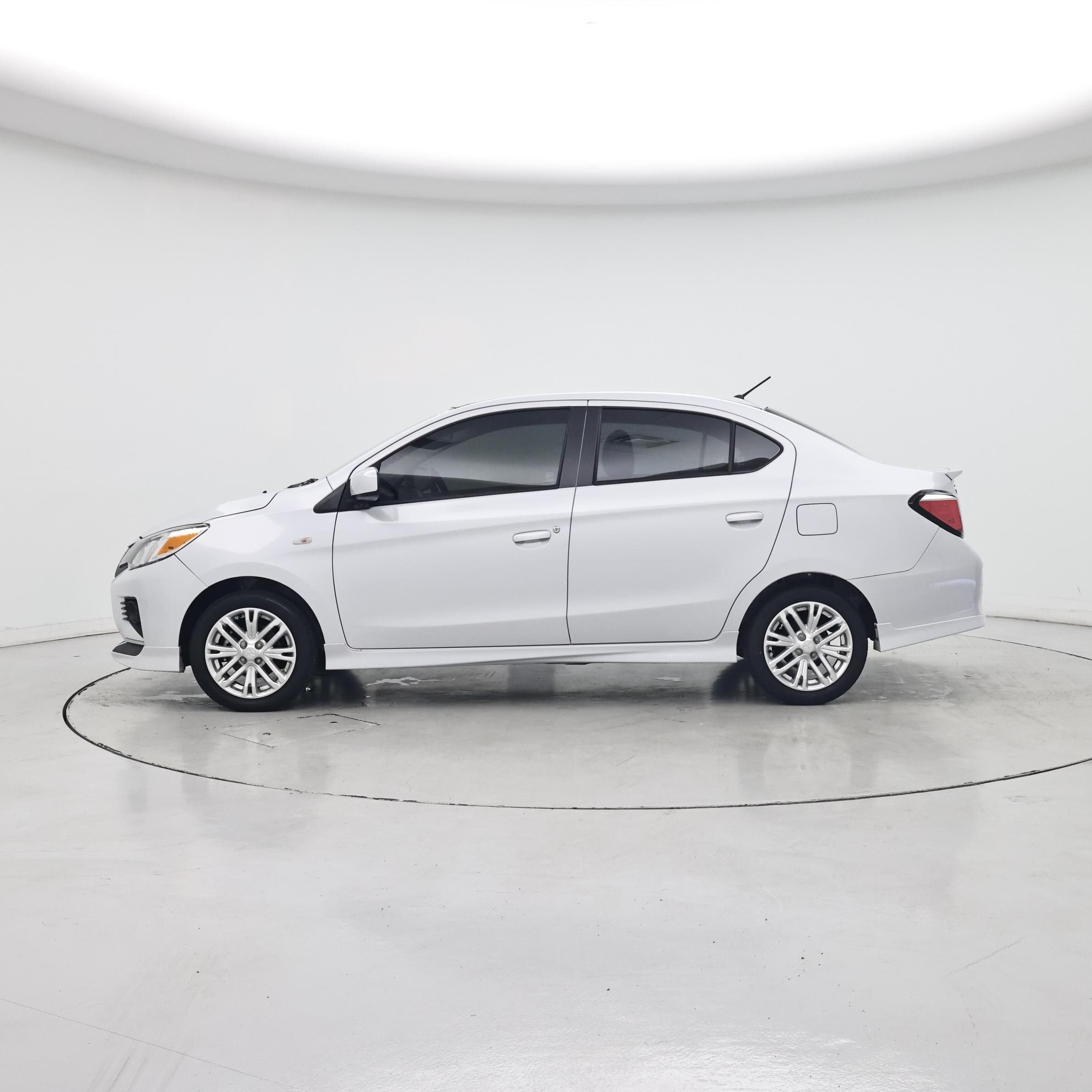 Thumbnail: 2021 Mitsubishi Mirage - 3