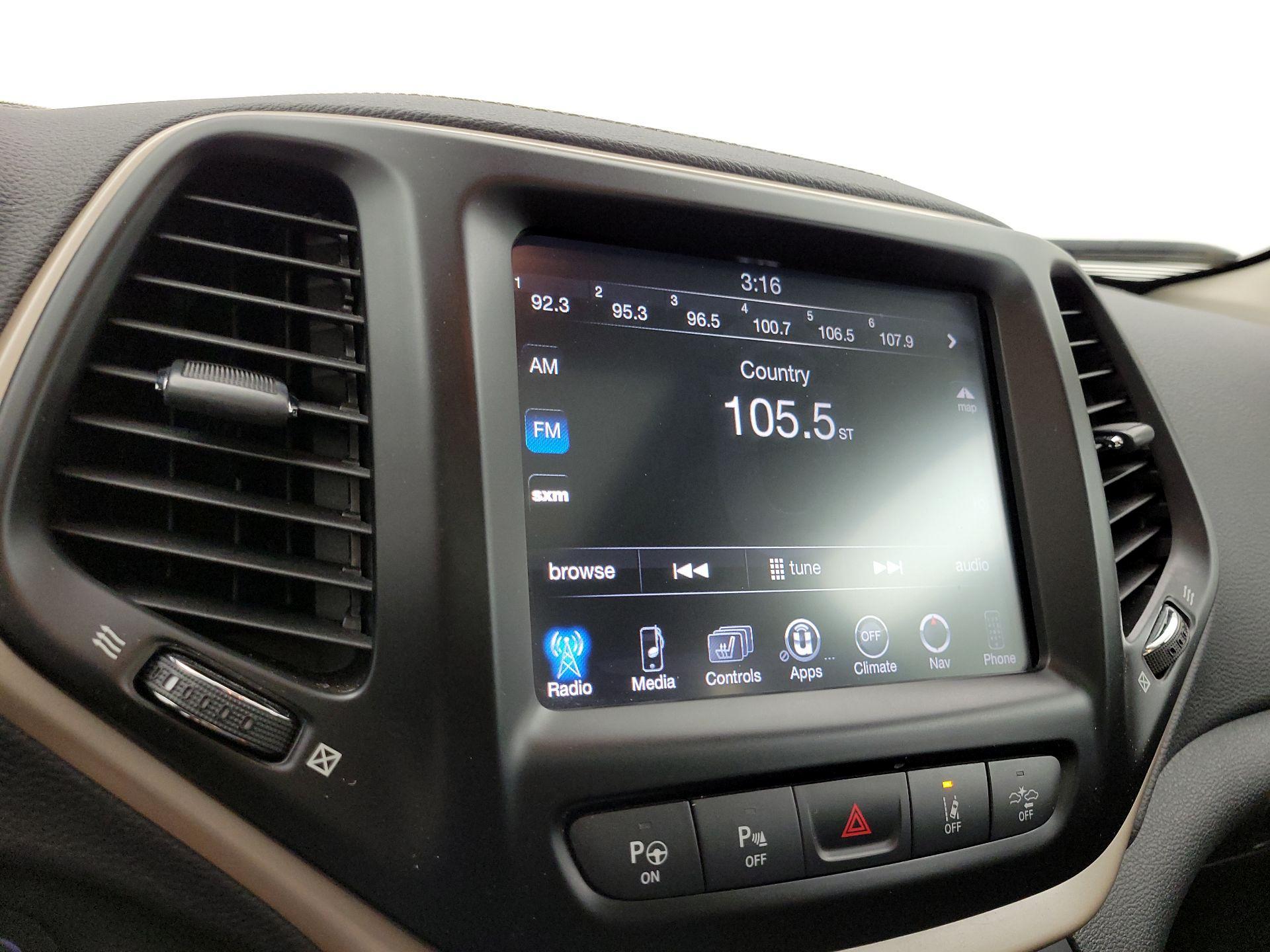Thumbnail: 2014 Jeep Cherokee - 16