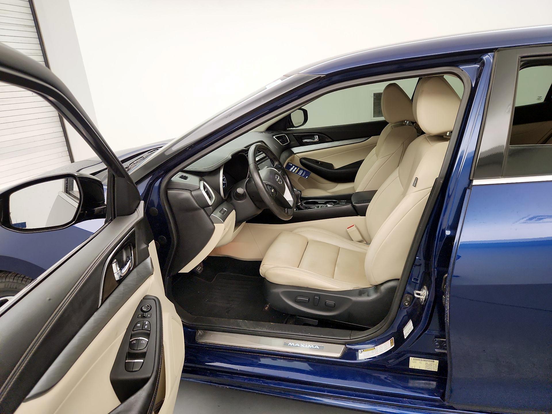 Thumbnail: 2016 Nissan Maxima - 11