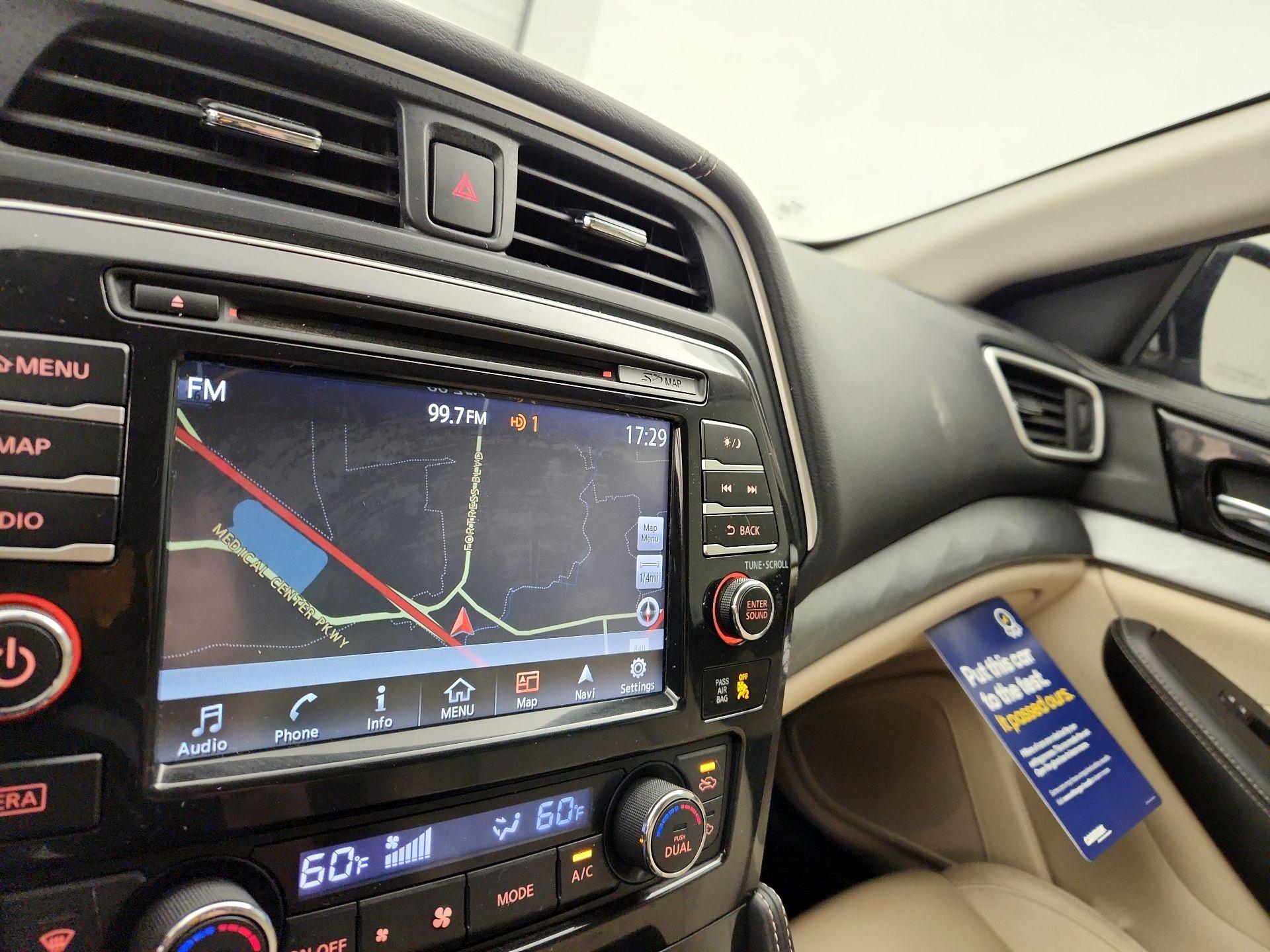 Thumbnail: 2016 Nissan Maxima - 13