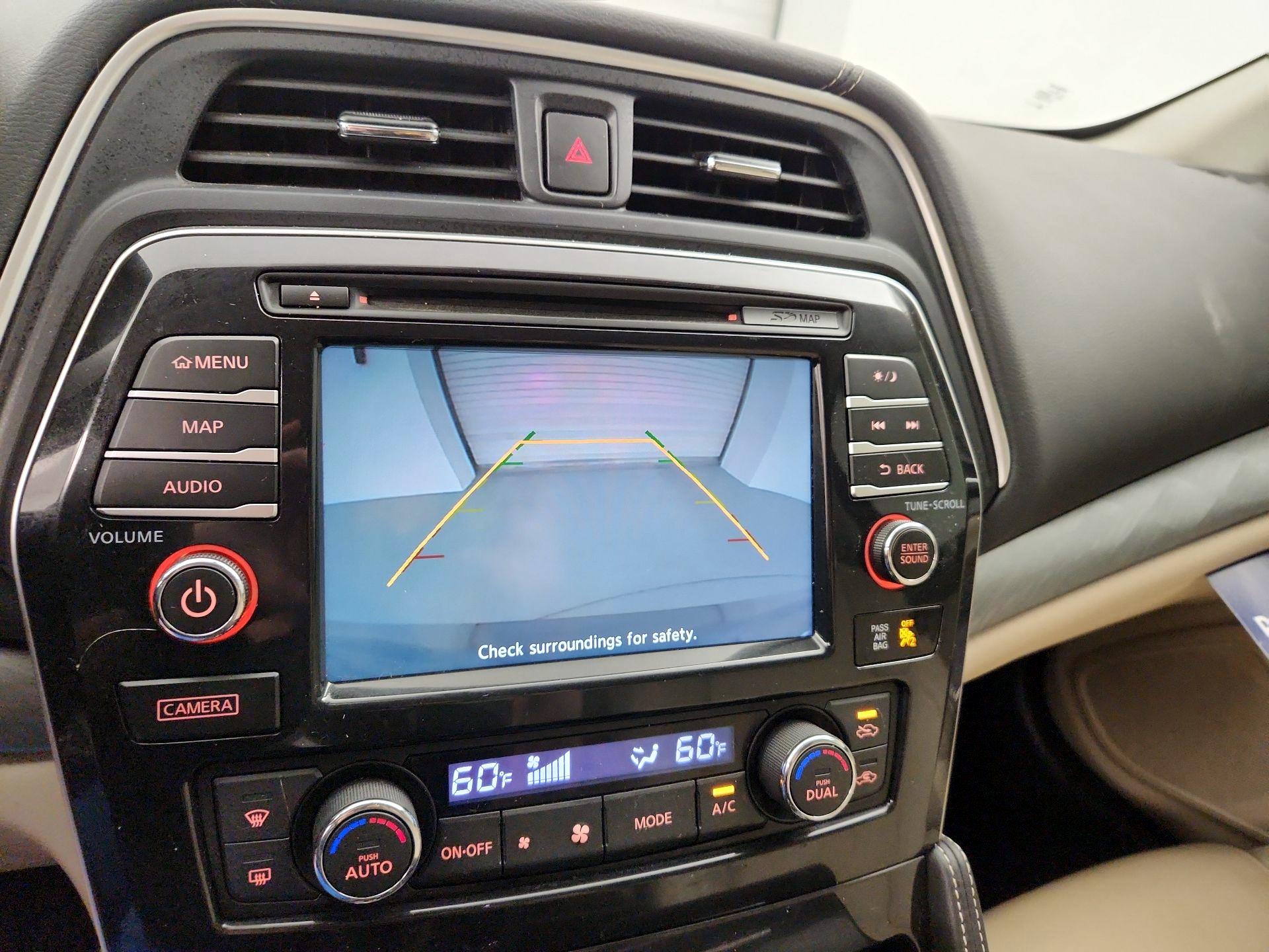 Thumbnail: 2016 Nissan Maxima - 14
