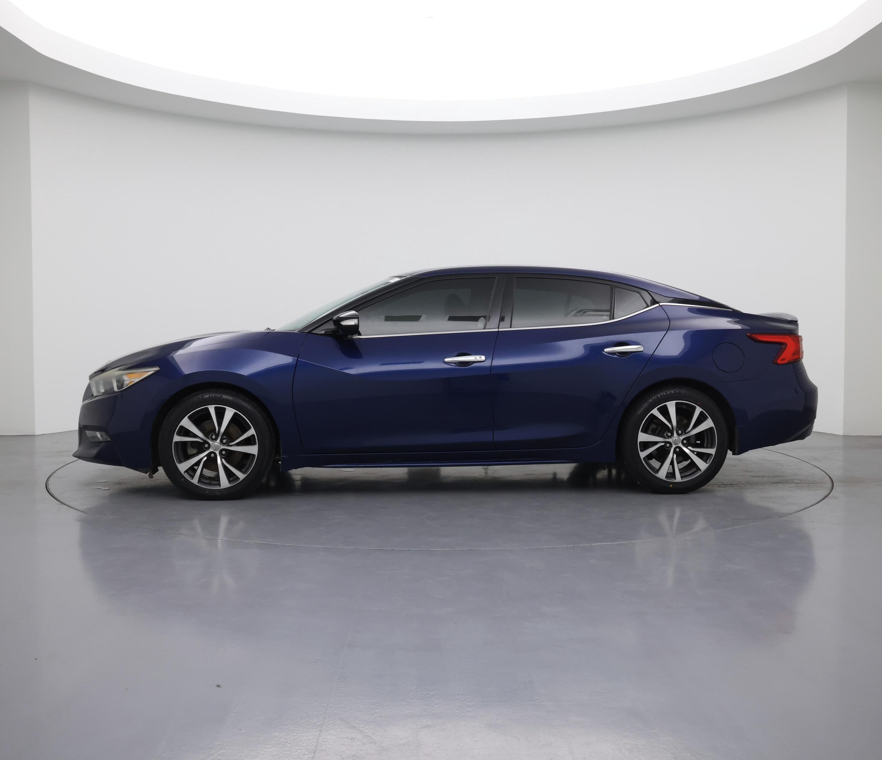 Thumbnail: 2016 Nissan Maxima - 3