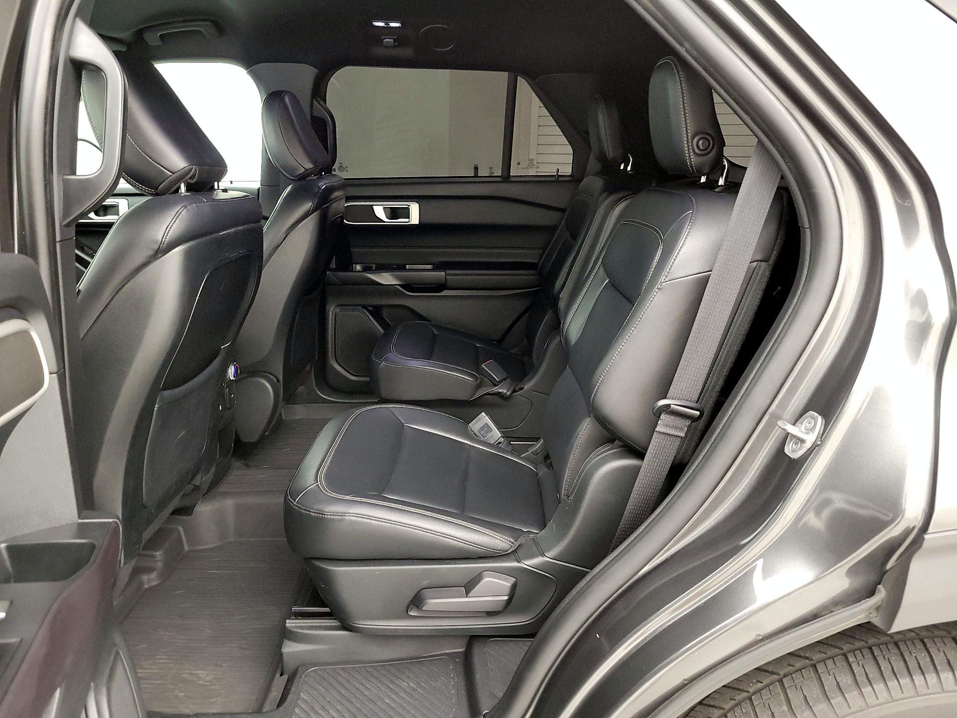 Thumbnail: 2020 Ford Explorer - 20