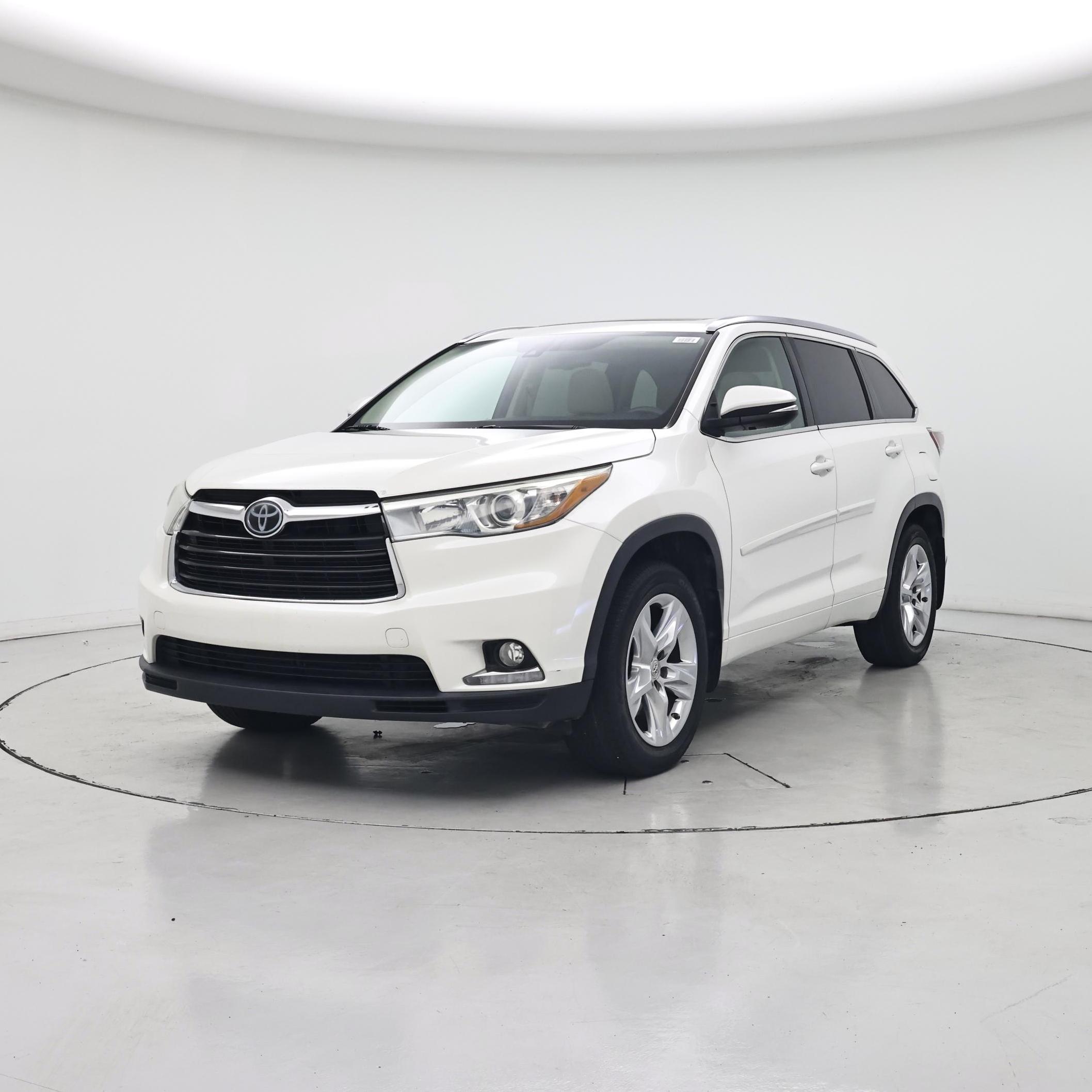 Thumbnail: 2015 Toyota Highlander - 4