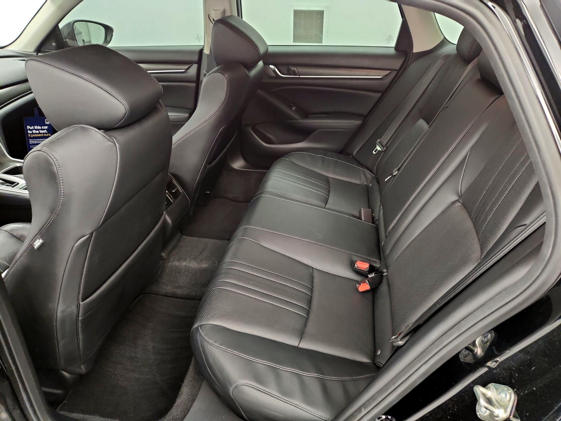 Thumbnail: 2018 Honda Accord - 18