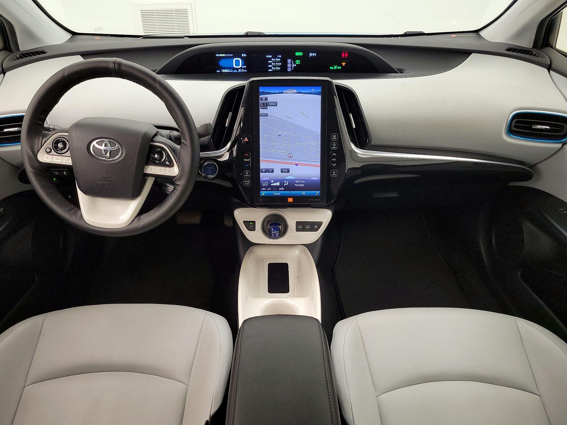 Thumbnail: 2017 Toyota Prius Prime - 9