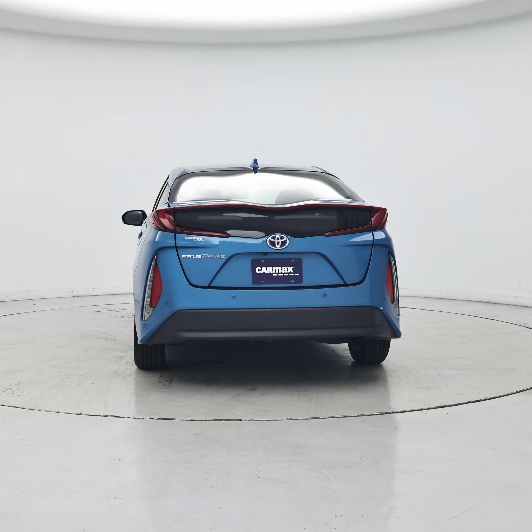 Thumbnail: 2017 Toyota Prius Prime - 6