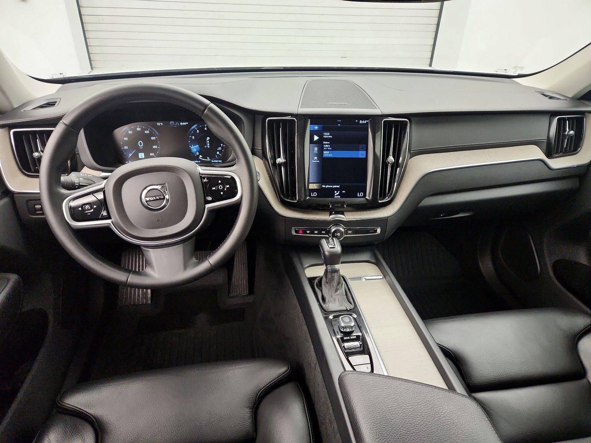 Thumbnail: 2019 Volvo XC60 - 9