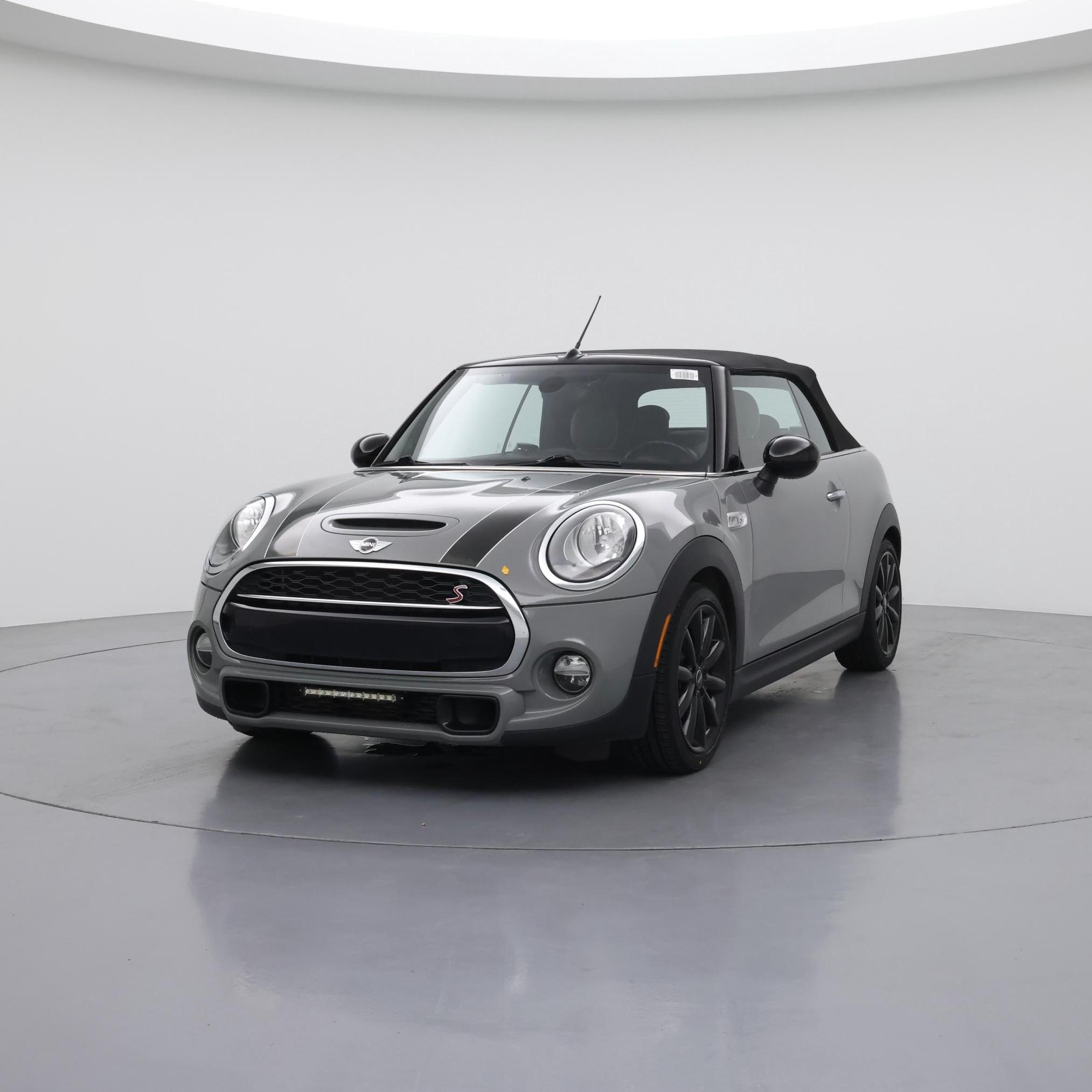 Thumbnail: 2017 MINI Cooper - 4