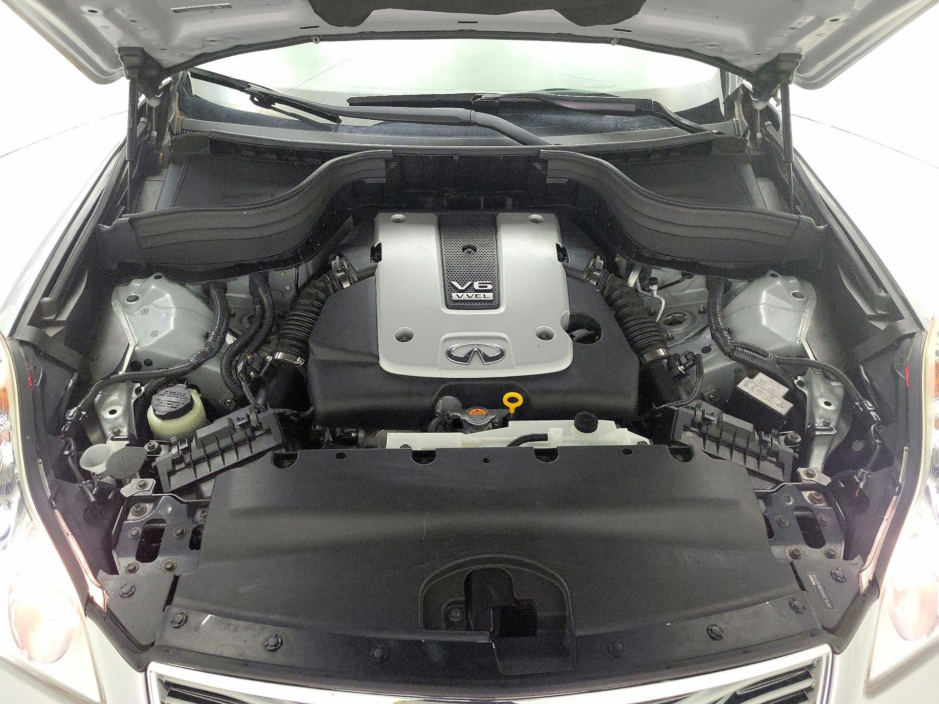 Thumbnail: 2013 INFINITI EX37 - 20