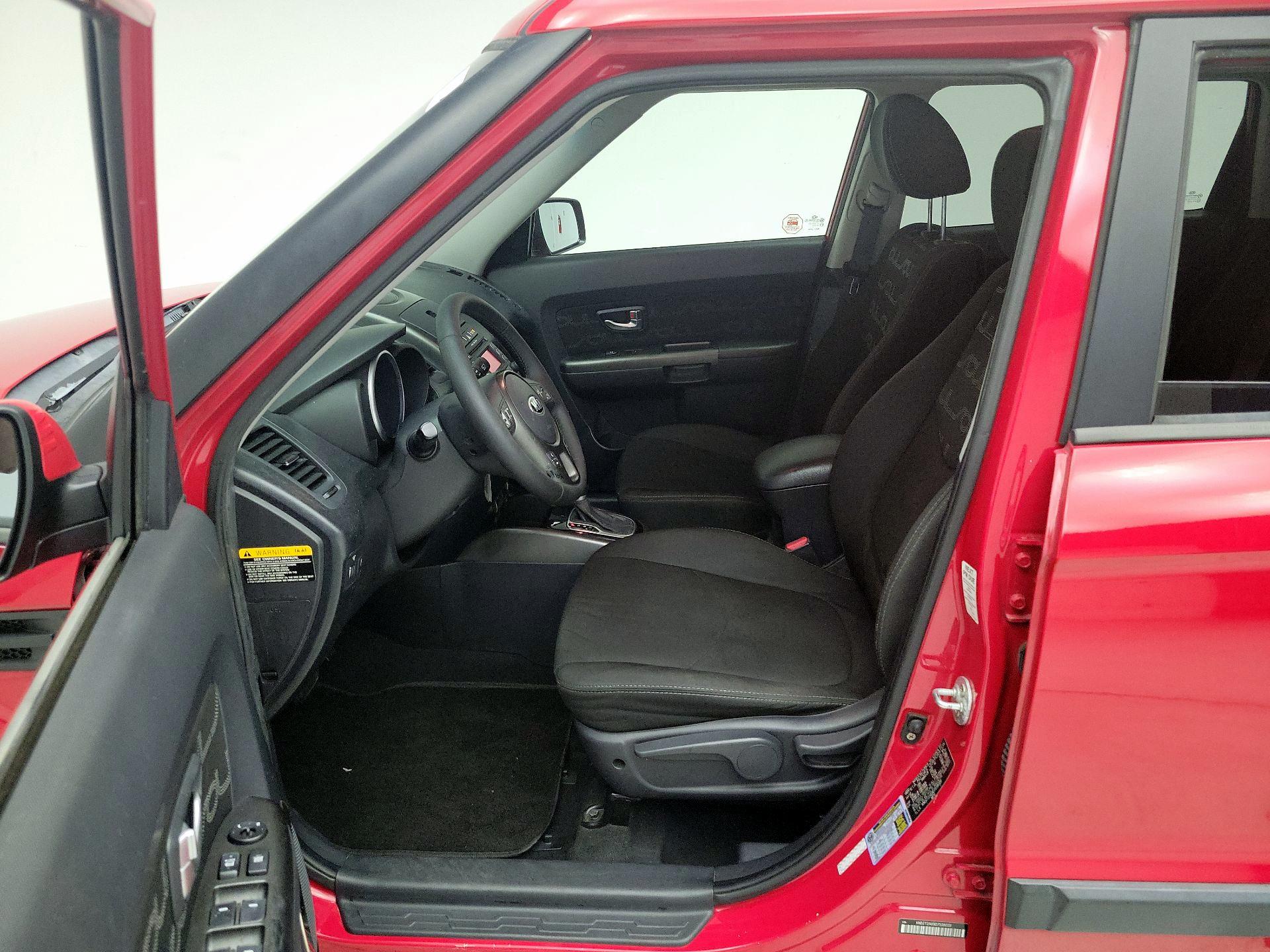 Thumbnail: 2013 Kia Soul - 11