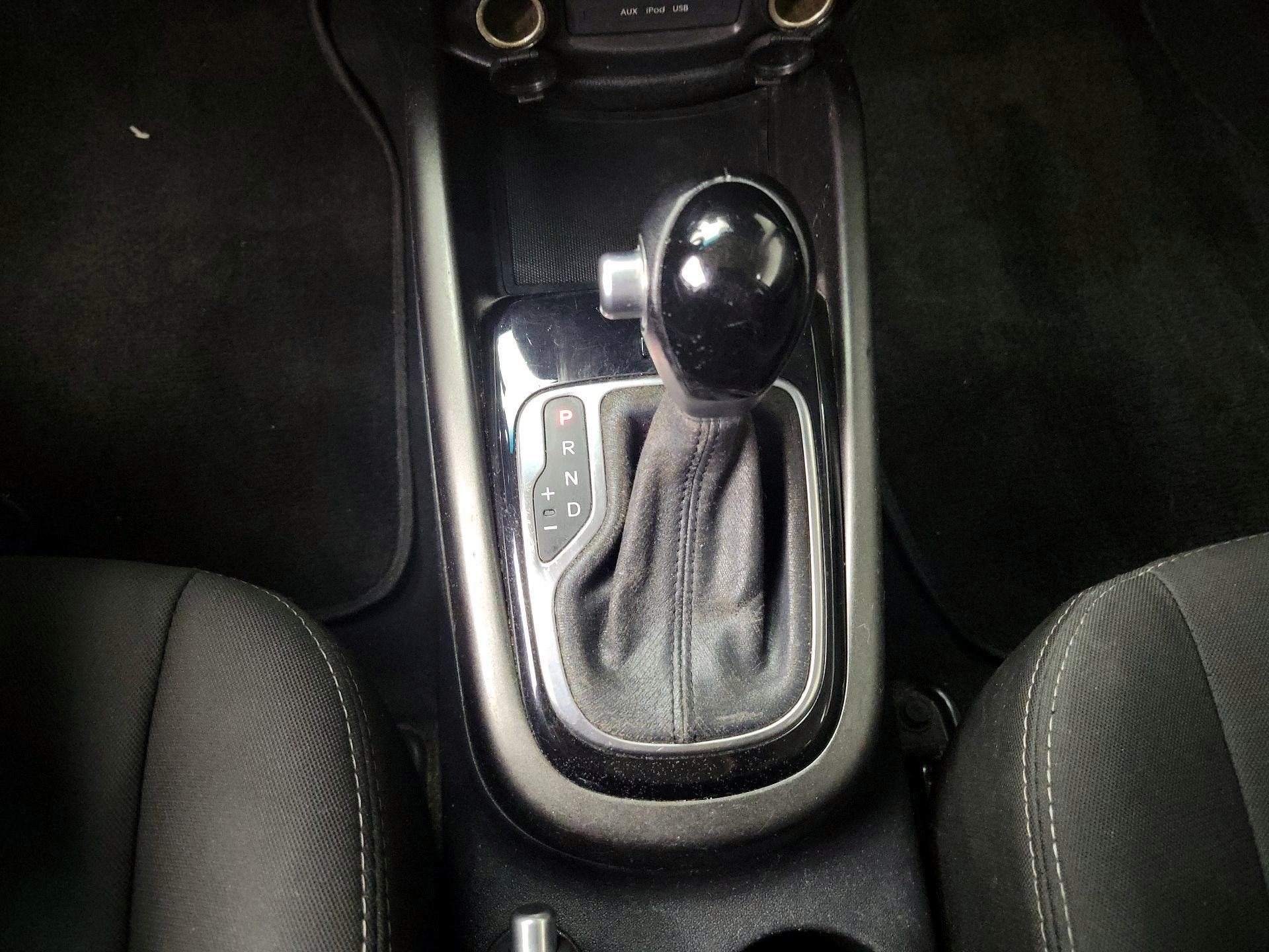 Thumbnail: 2013 Kia Soul - 16